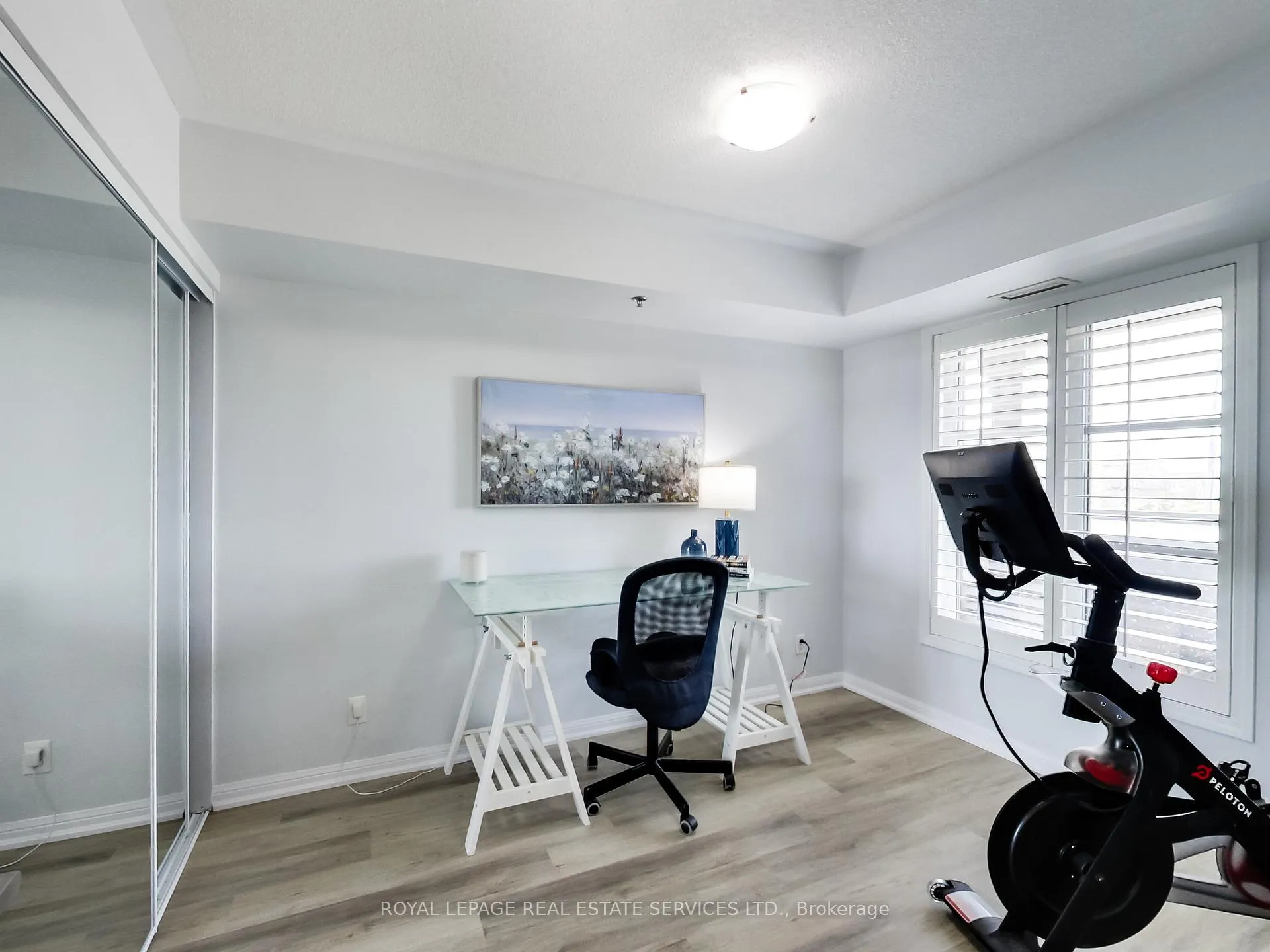 Photo 29 of Unit 221, 3060 Rotary Way, Burlington, Alton — HOMEH