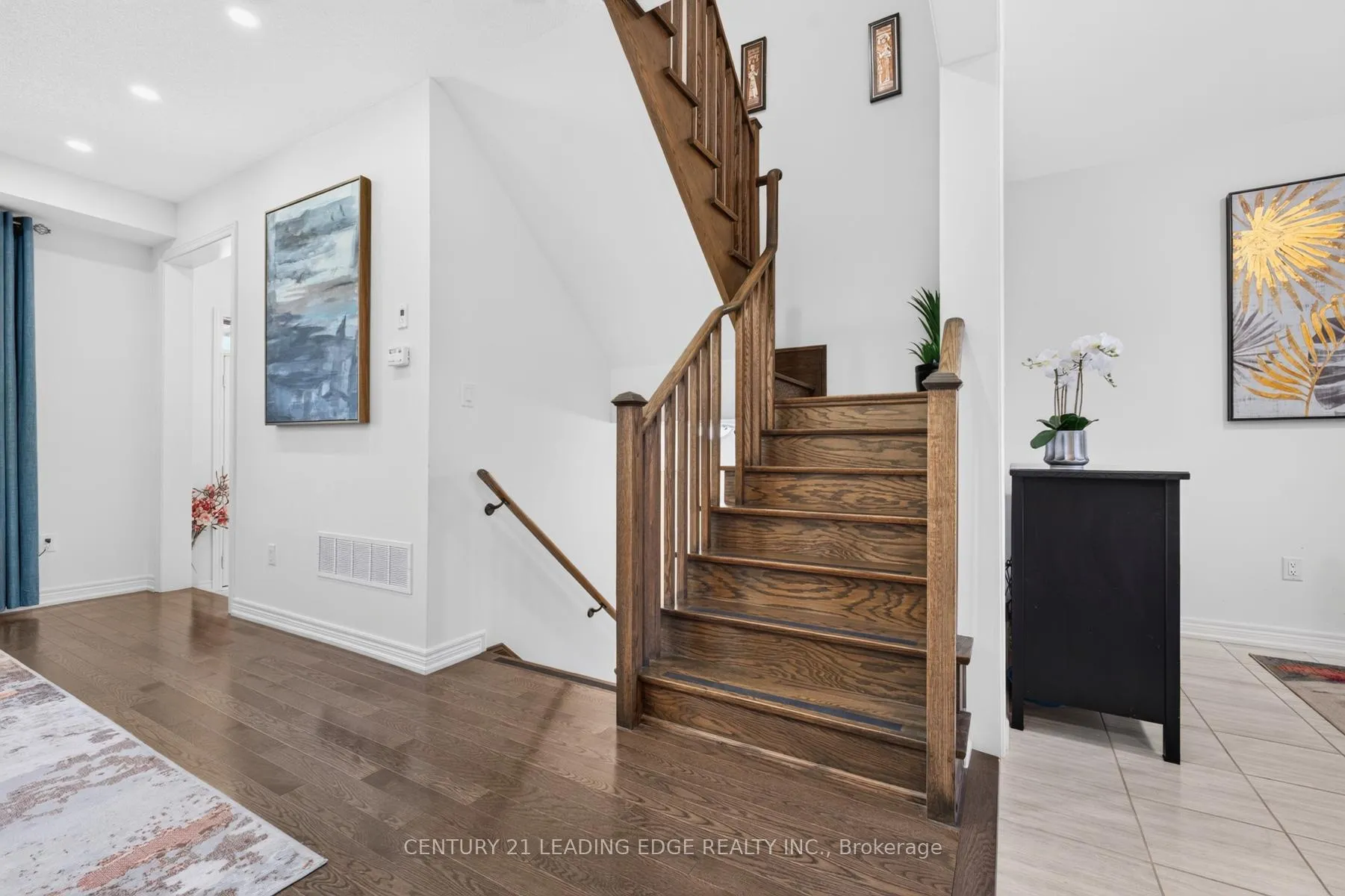 Photo 19 of 26 Hahn Street, Whitby, Rural Whitby — HOMEH