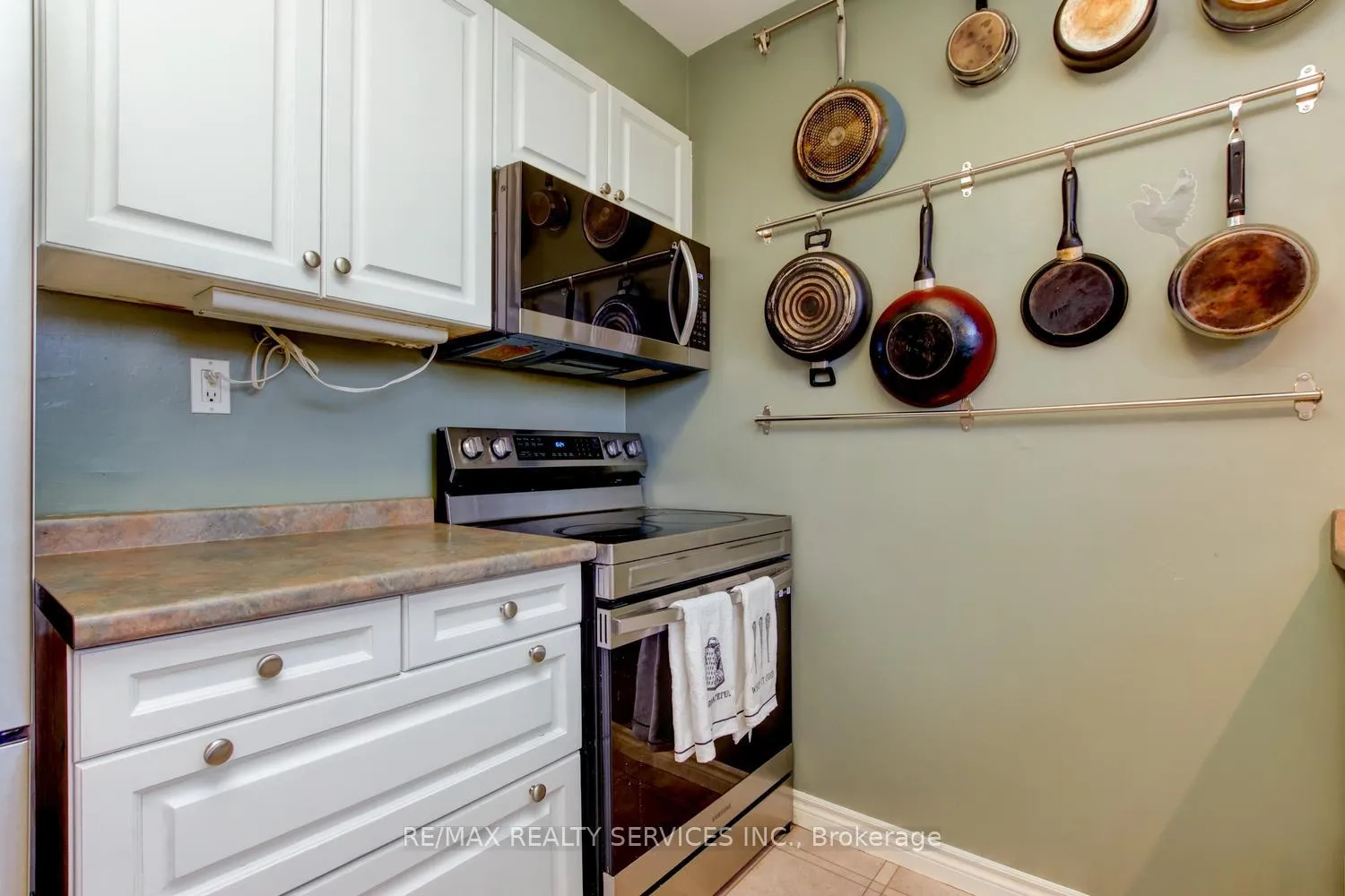 Photo 14 of 265 Bartley Bull Parkway, Brampton, Brampton East — HOMEH