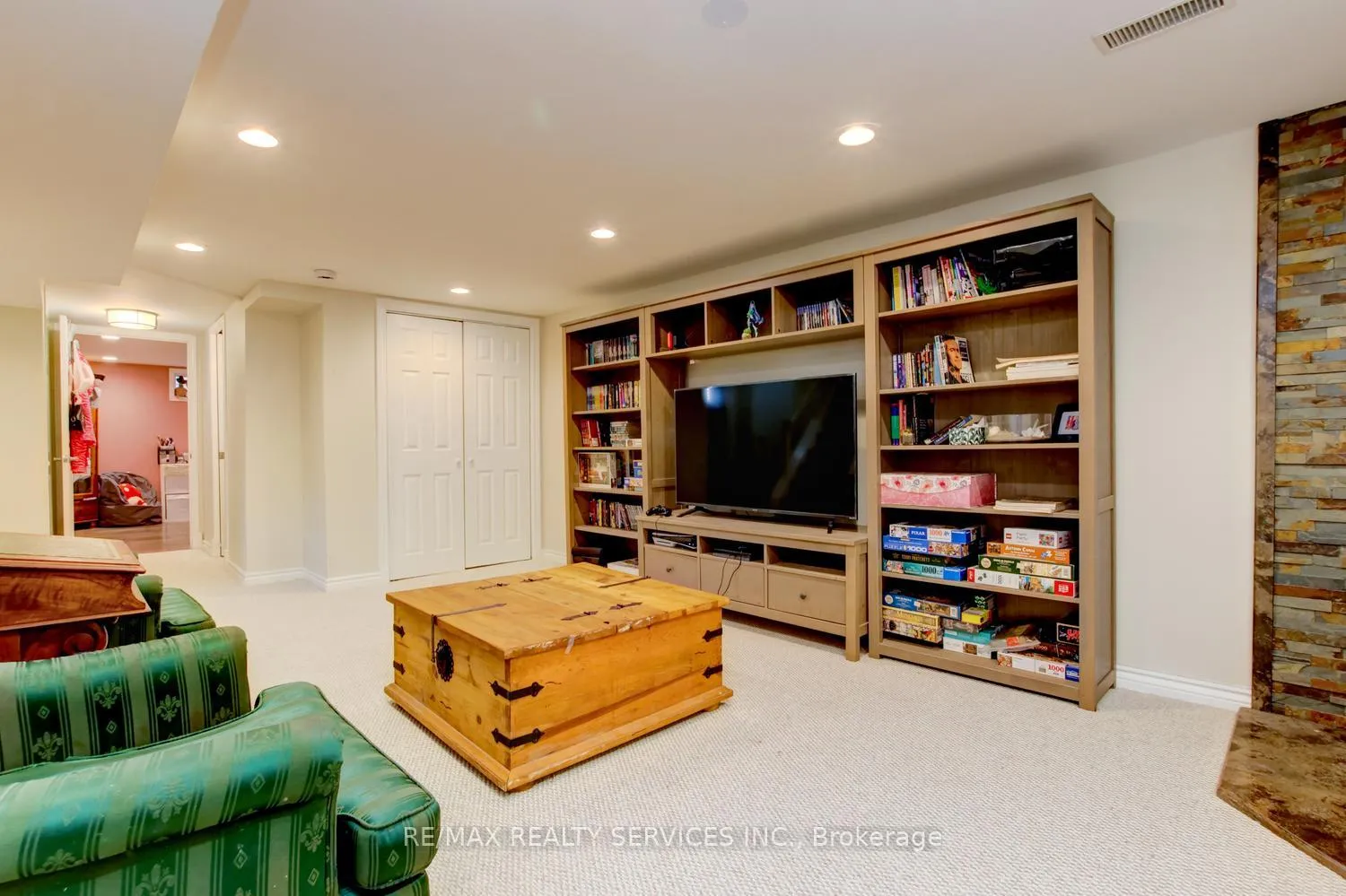 Photo 30 of 265 Bartley Bull Parkway, Brampton, Brampton East — HOMEH