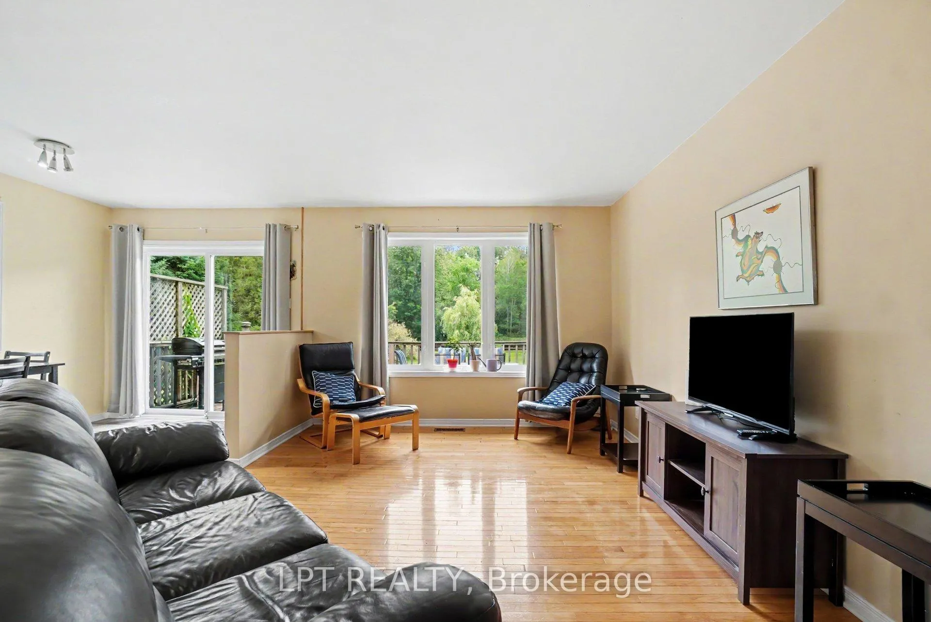 Photo 13 of 3898 Etienne Road, Ottawa, Cumberland West — HOMEH