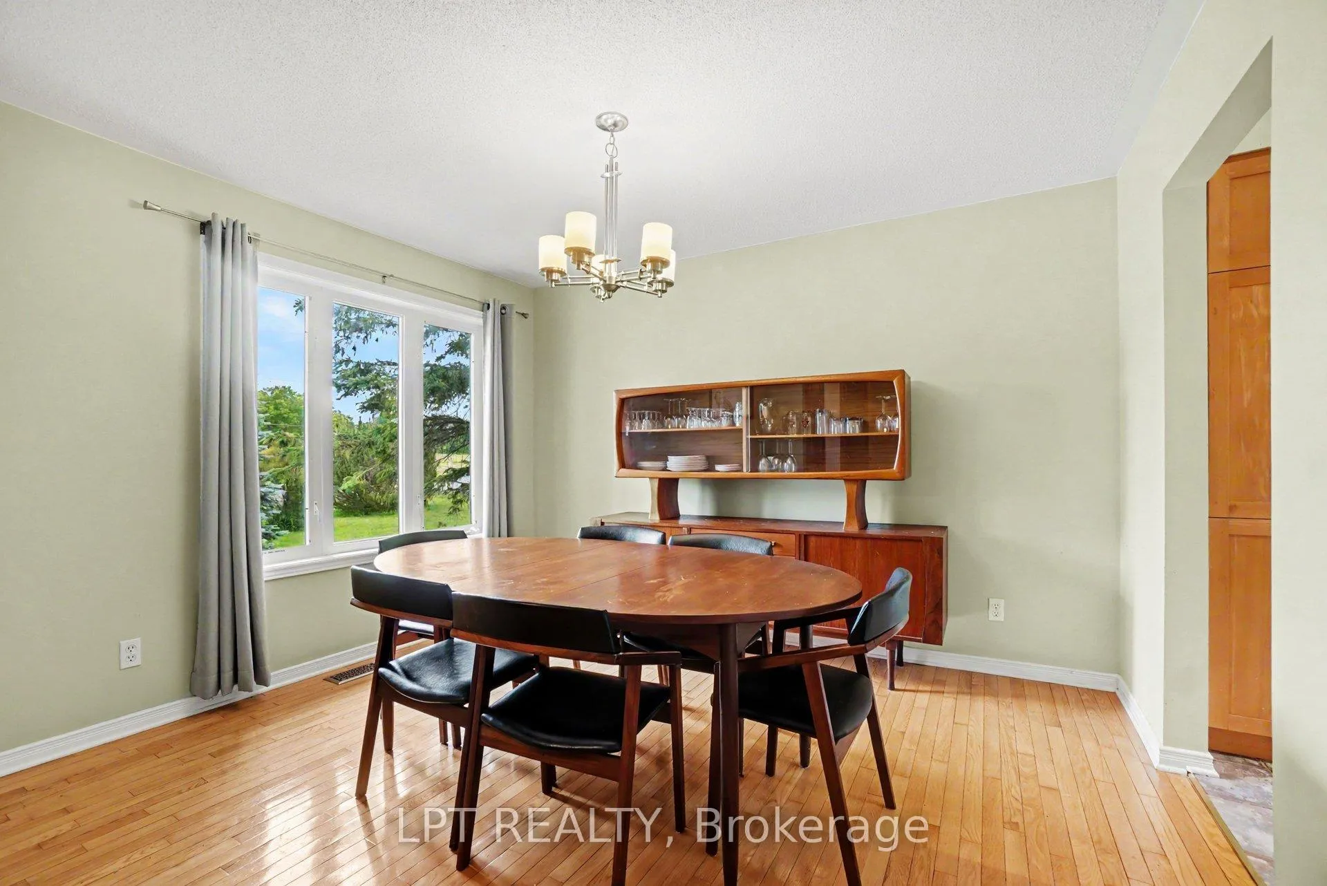 Photo 23 of 3898 Etienne Road, Ottawa, Cumberland West — HOMEH