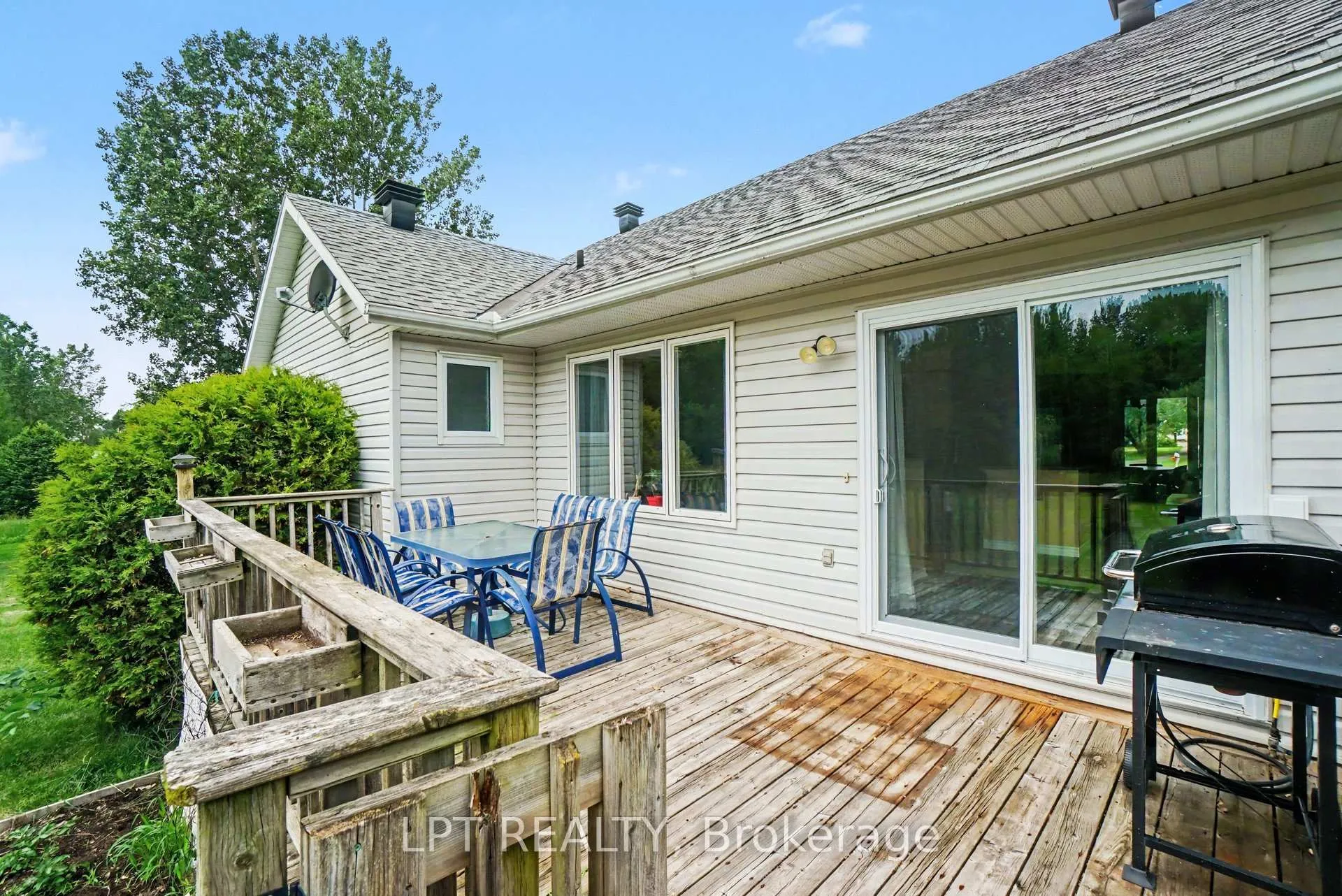 Photo 29 of 3898 Etienne Road, Ottawa, Cumberland West — HOMEH