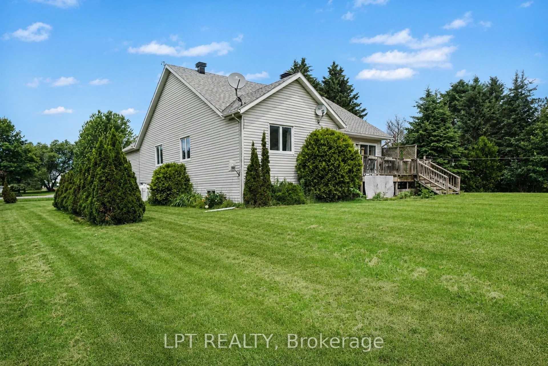 Photo 30 of 3898 Etienne Road, Ottawa, Cumberland West — HOMEH