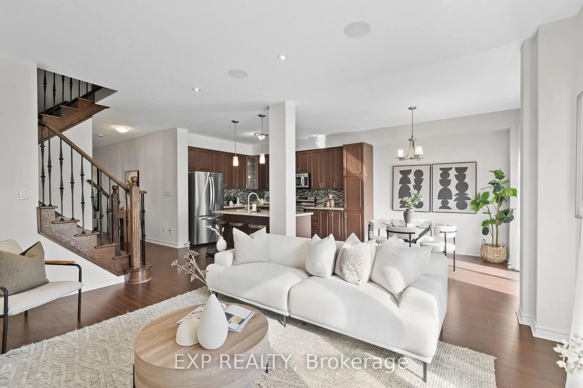 Photo 13 of 12 Mantz Crescent, Whitby, Taunton North — HOMEH
