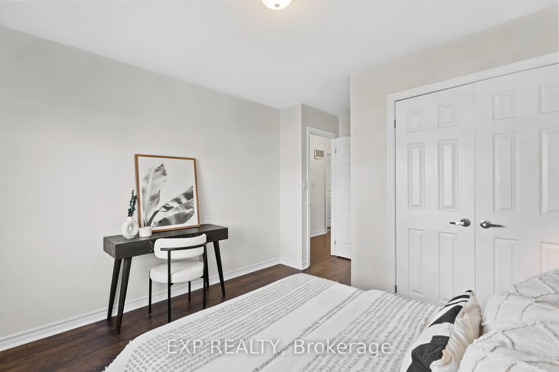 Photo 25 of 12 Mantz Crescent, Whitby, Taunton North — HOMEH