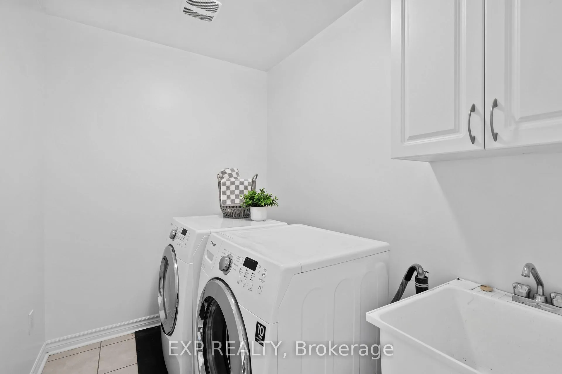 Photo 33 of 12 Mantz Crescent, Whitby, Taunton North — HOMEH