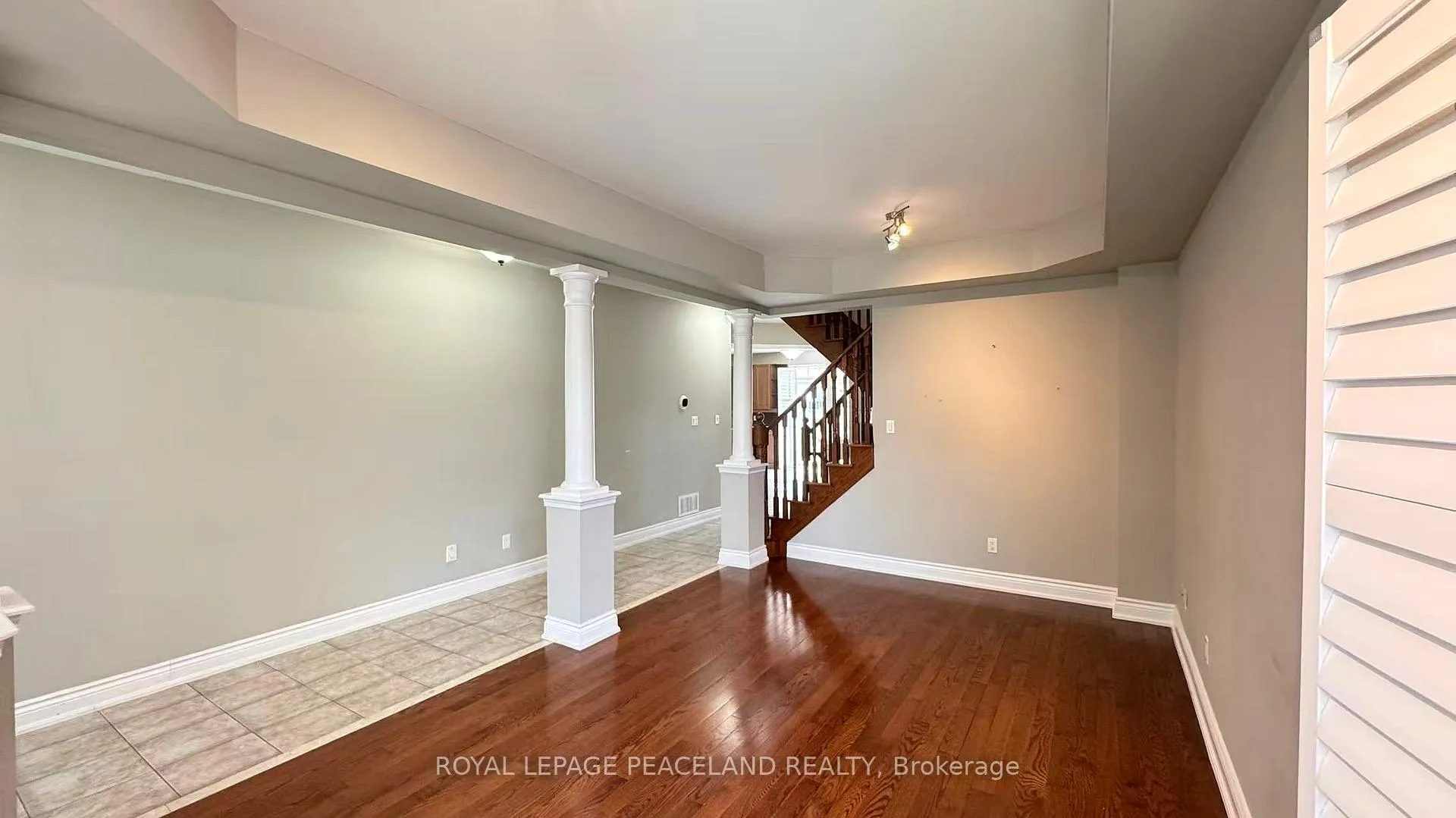 Photo 3 of 6 Cragg Crescent, Ajax, Northwest Ajax — HOMEH