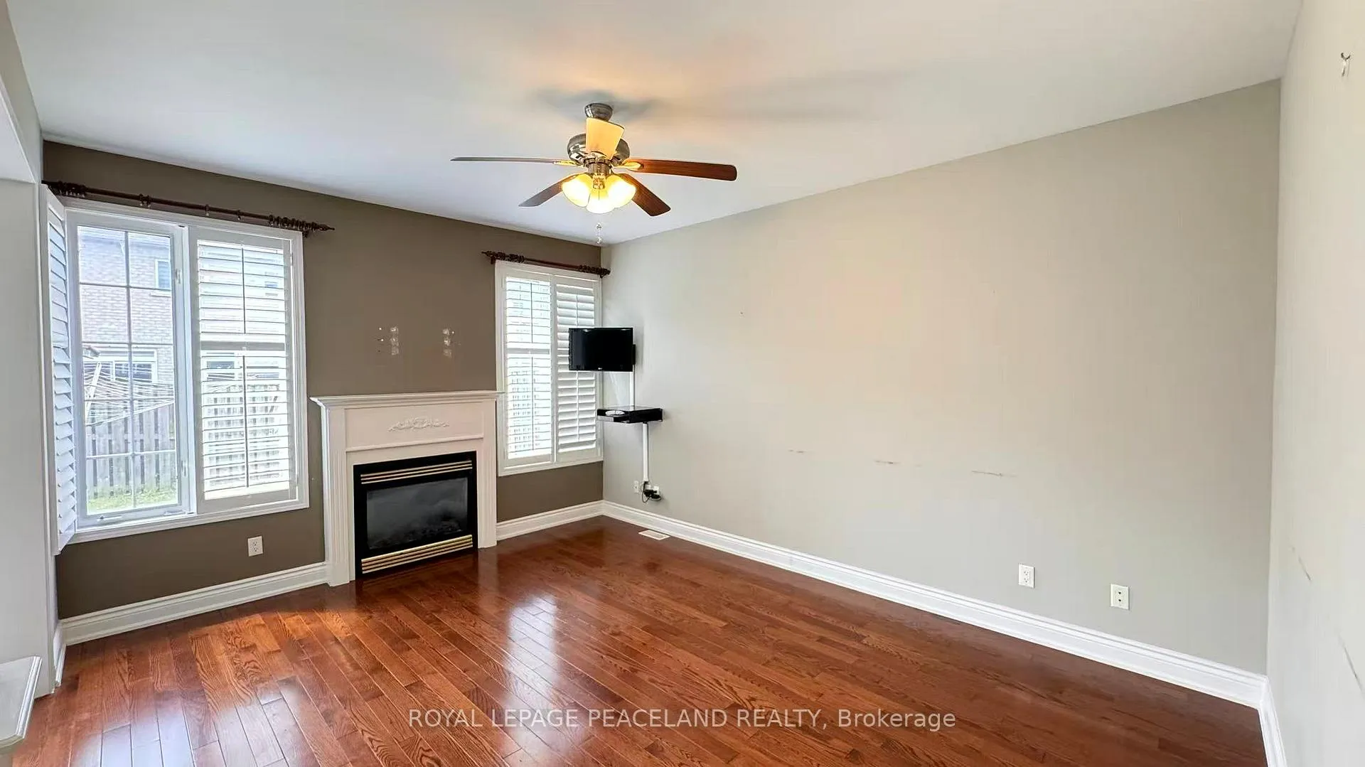 Photo 9 of 6 Cragg Crescent, Ajax, Northwest Ajax — HOMEH
