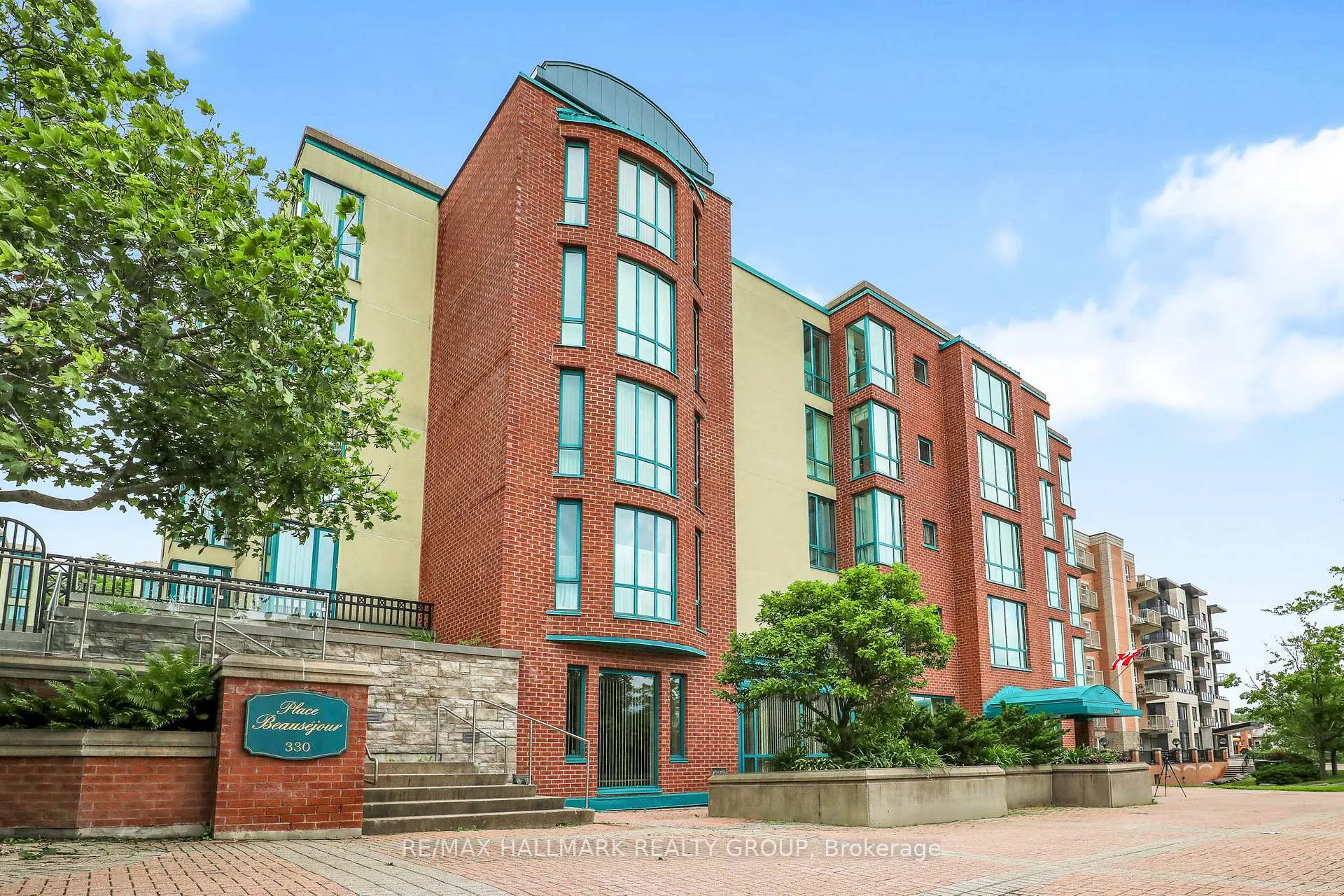 Photo 1 of Unit 511, 330 Centrum Boulevard, Ottawa, Bilberry Creek/Queenswood Heights — HOMEH