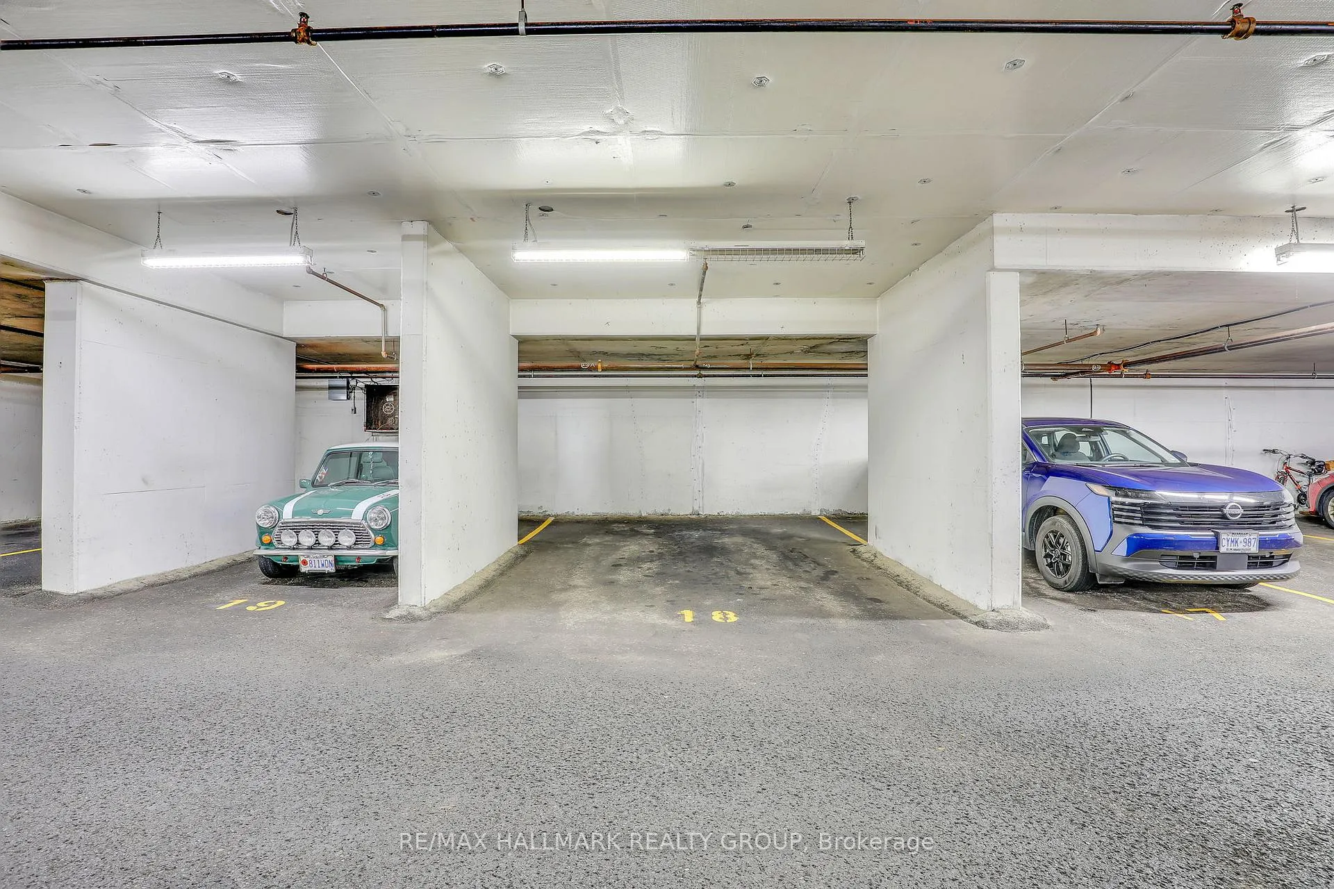 Photo 32 of Unit 511, 330 Centrum Boulevard, Ottawa, Bilberry Creek/Queenswood Heights — HOMEH