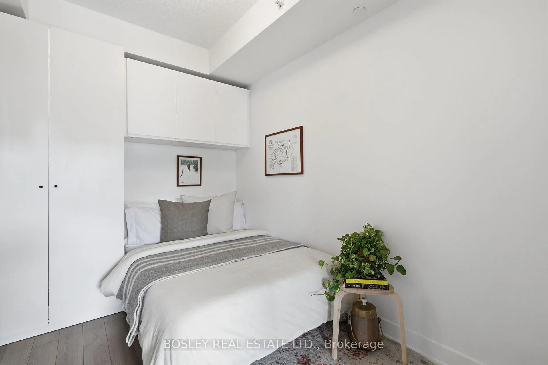 Photo 13 of Unit 207, 8 Ann Street, Mississauga, Port Credit — HOMEH