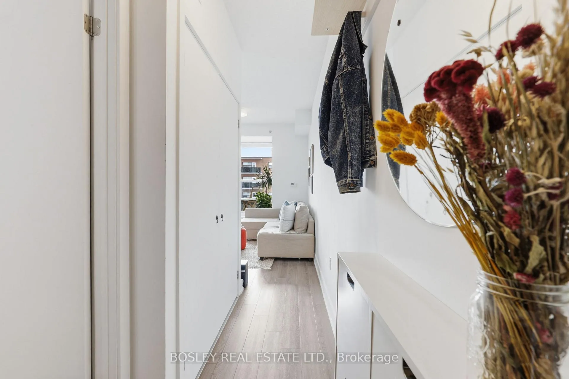 Photo 16 of Unit 207, 8 Ann Street, Mississauga, Port Credit — HOMEH