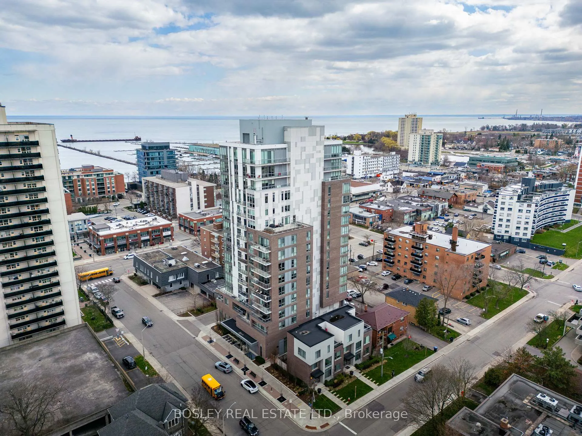 Photo 28 of Unit 207, 8 Ann Street, Mississauga, Port Credit — HOMEH