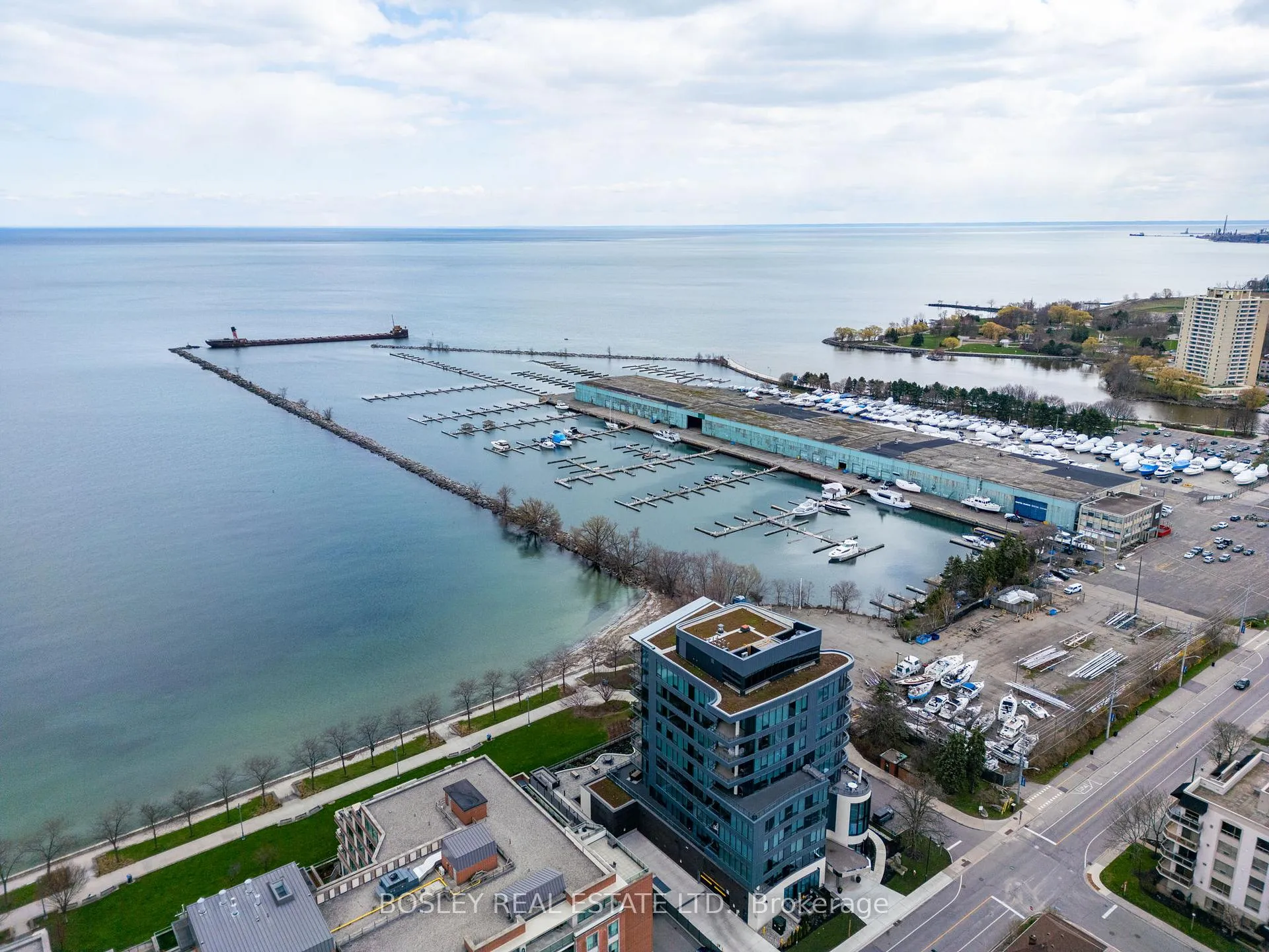 Photo 31 of Unit 207, 8 Ann Street, Mississauga, Port Credit — HOMEH