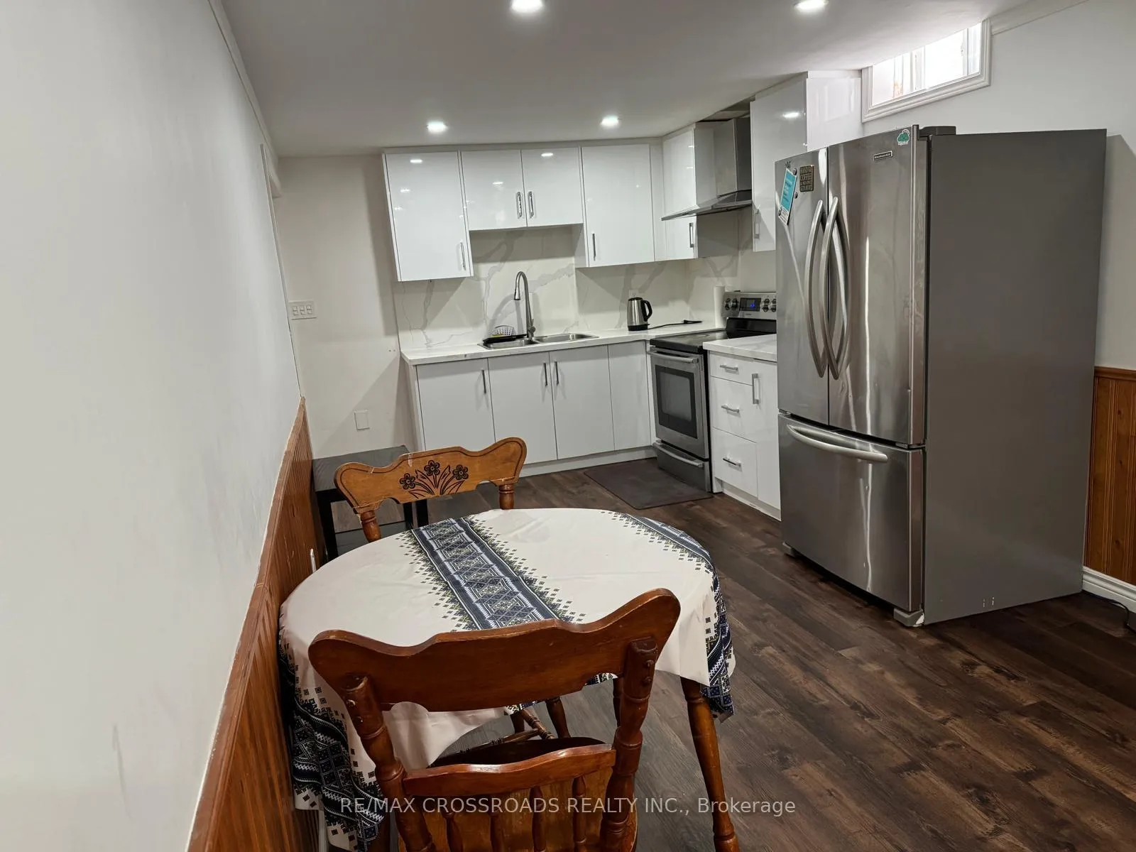 Photo 13 of Unit Lower, 14 Romano Crescent, Vaughan, East Woodbridge — HOMEH