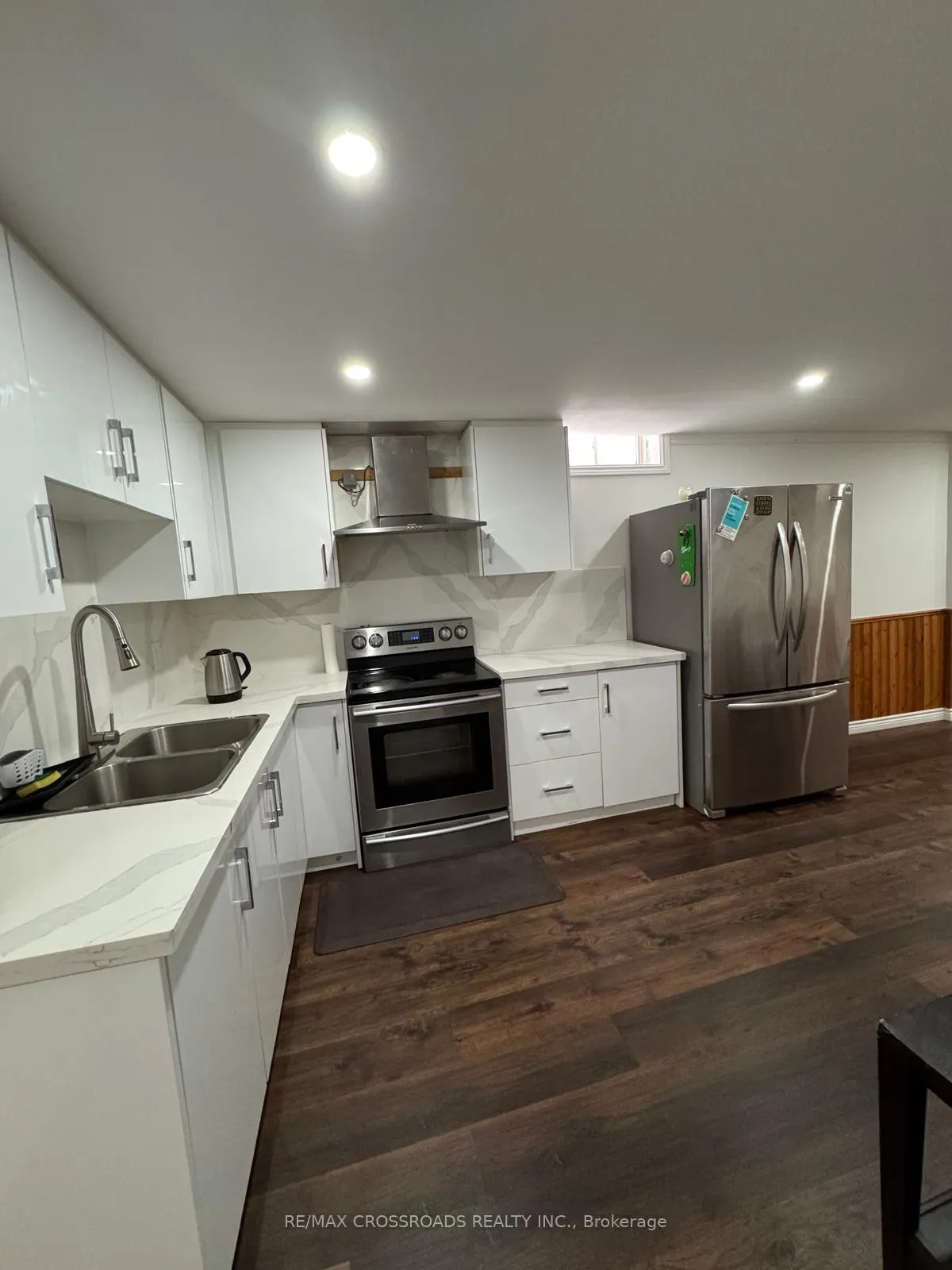 Photo 16 of Unit Lower, 14 Romano Crescent, Vaughan, East Woodbridge — HOMEH