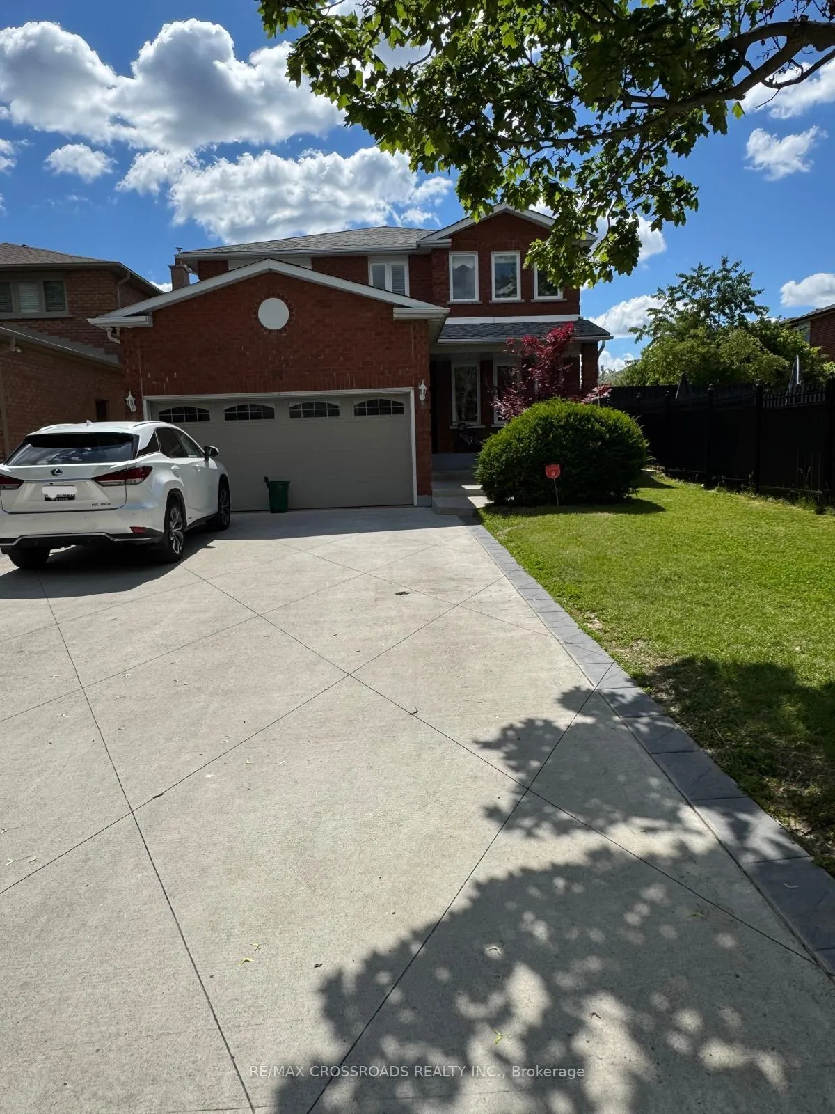 Photo 35 of Unit Lower, 14 Romano Crescent, Vaughan, East Woodbridge — HOMEH