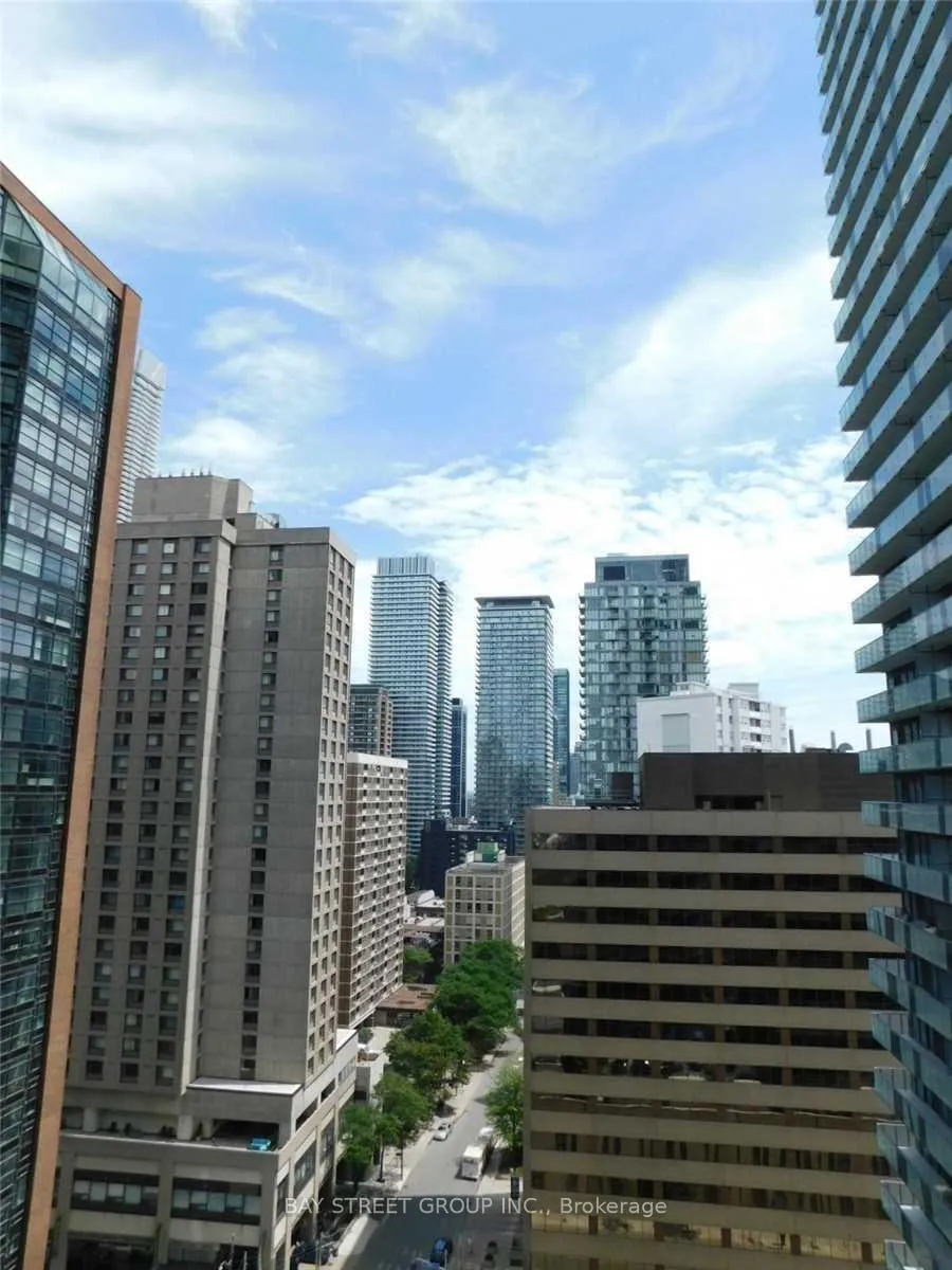 Photo 10 of Unit 1710, 65 St Mary Street, Toronto, Bay Street Corridor — HOMEH