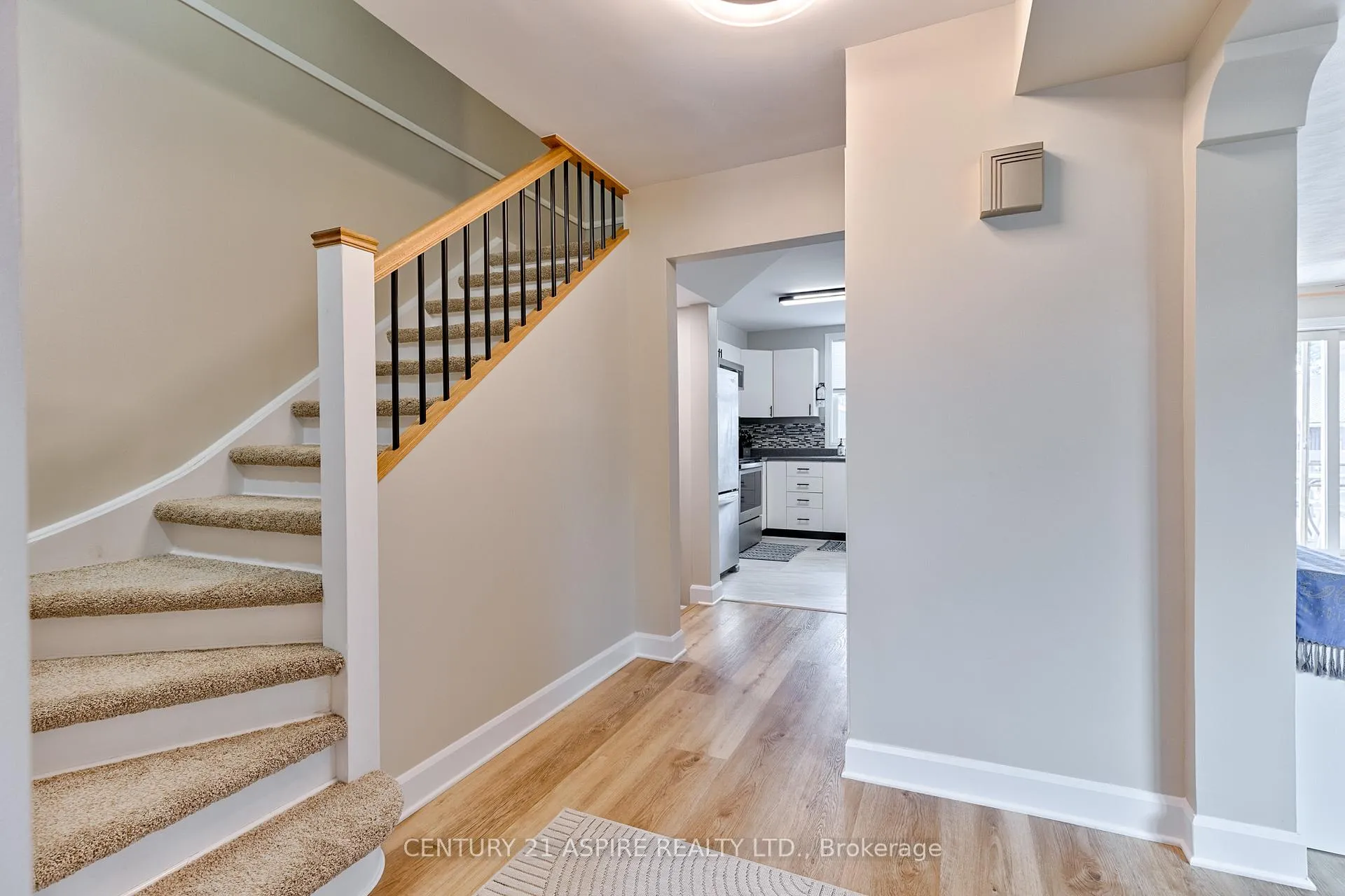 Photo 7 of 2A Selkirk Street, Petawawa, Petawawa — HOMEH