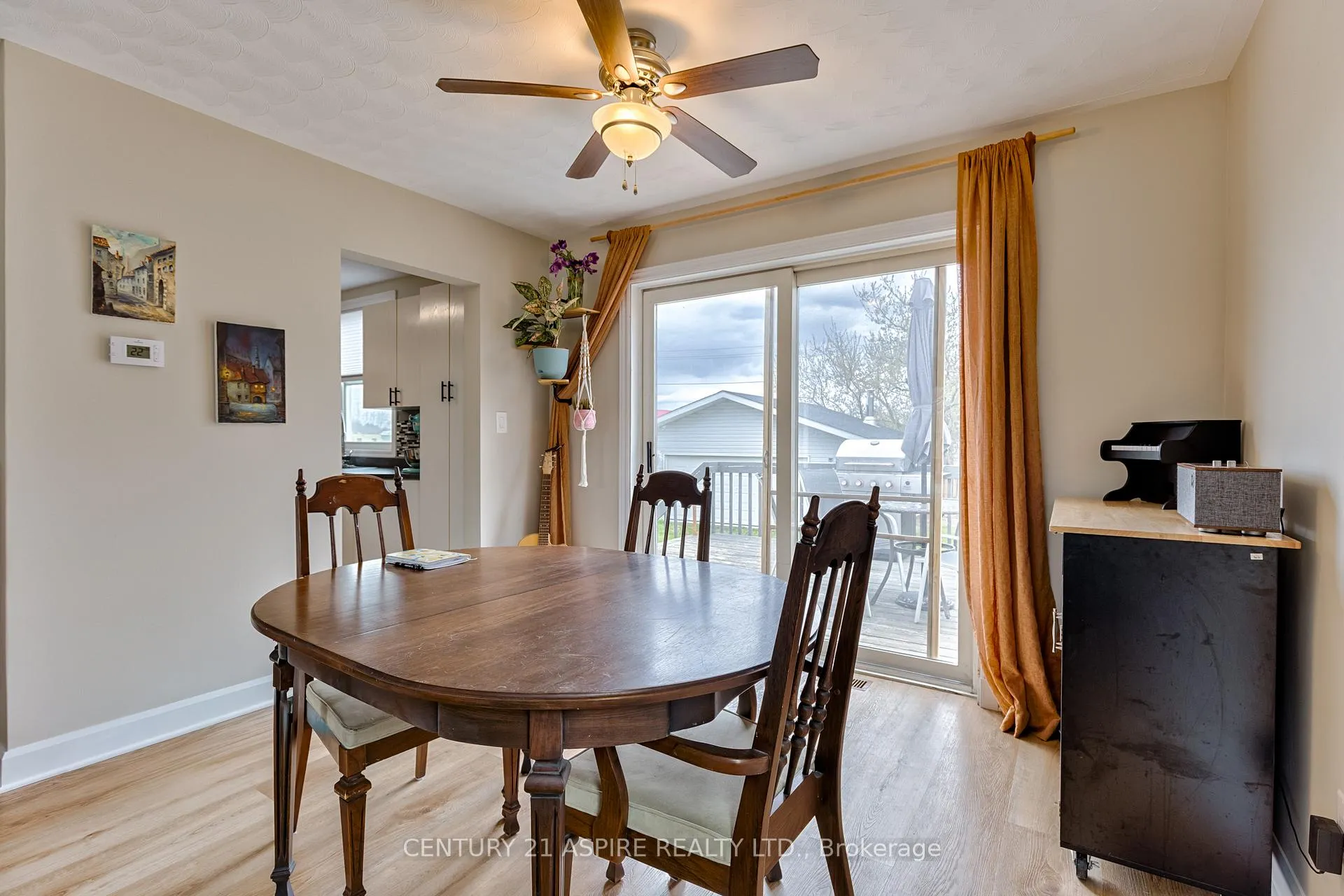 Photo 12 of 2A Selkirk Street, Petawawa, Petawawa — HOMEH