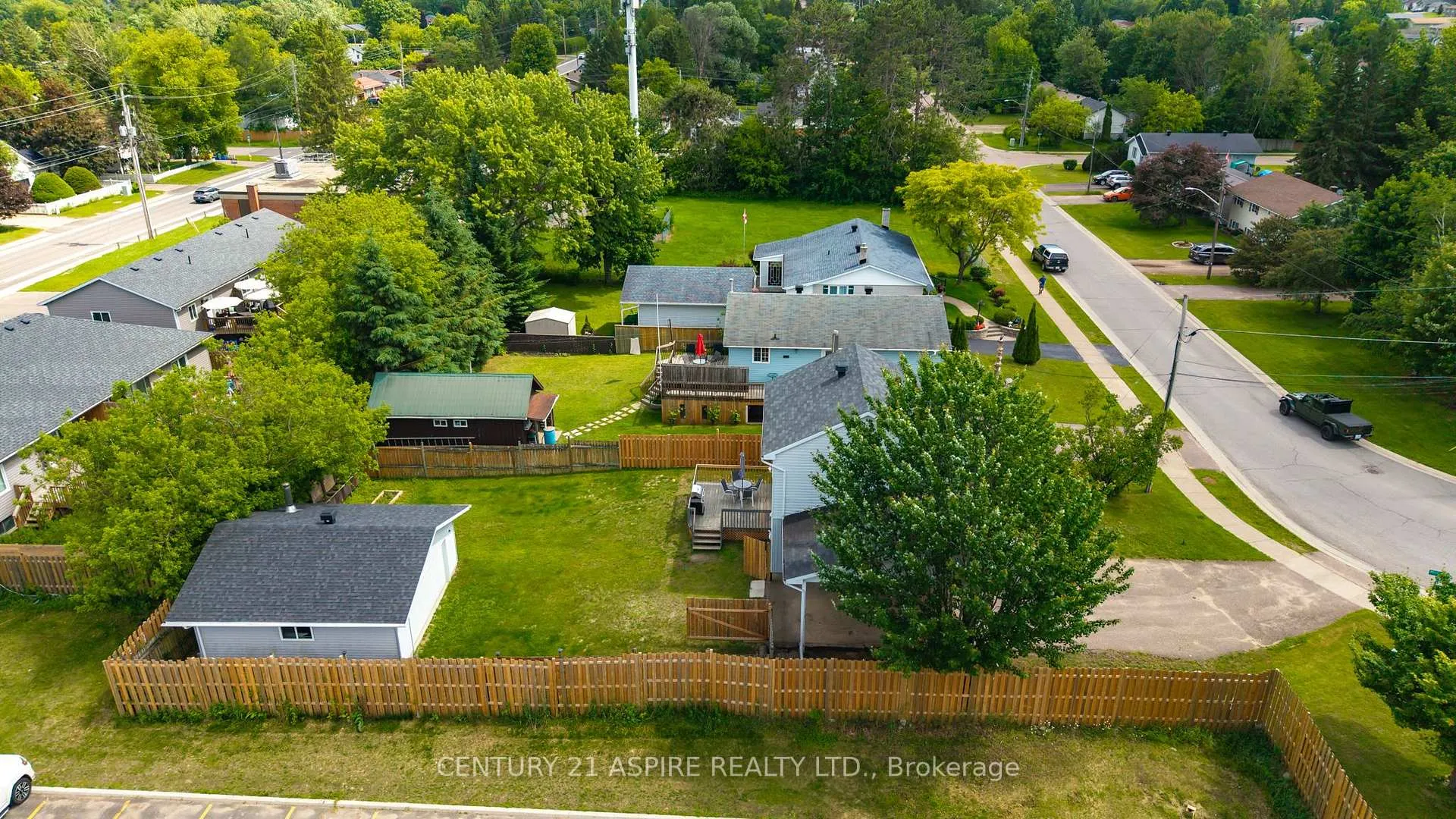 Photo 29 of 2A Selkirk Street, Petawawa, Petawawa — HOMEH