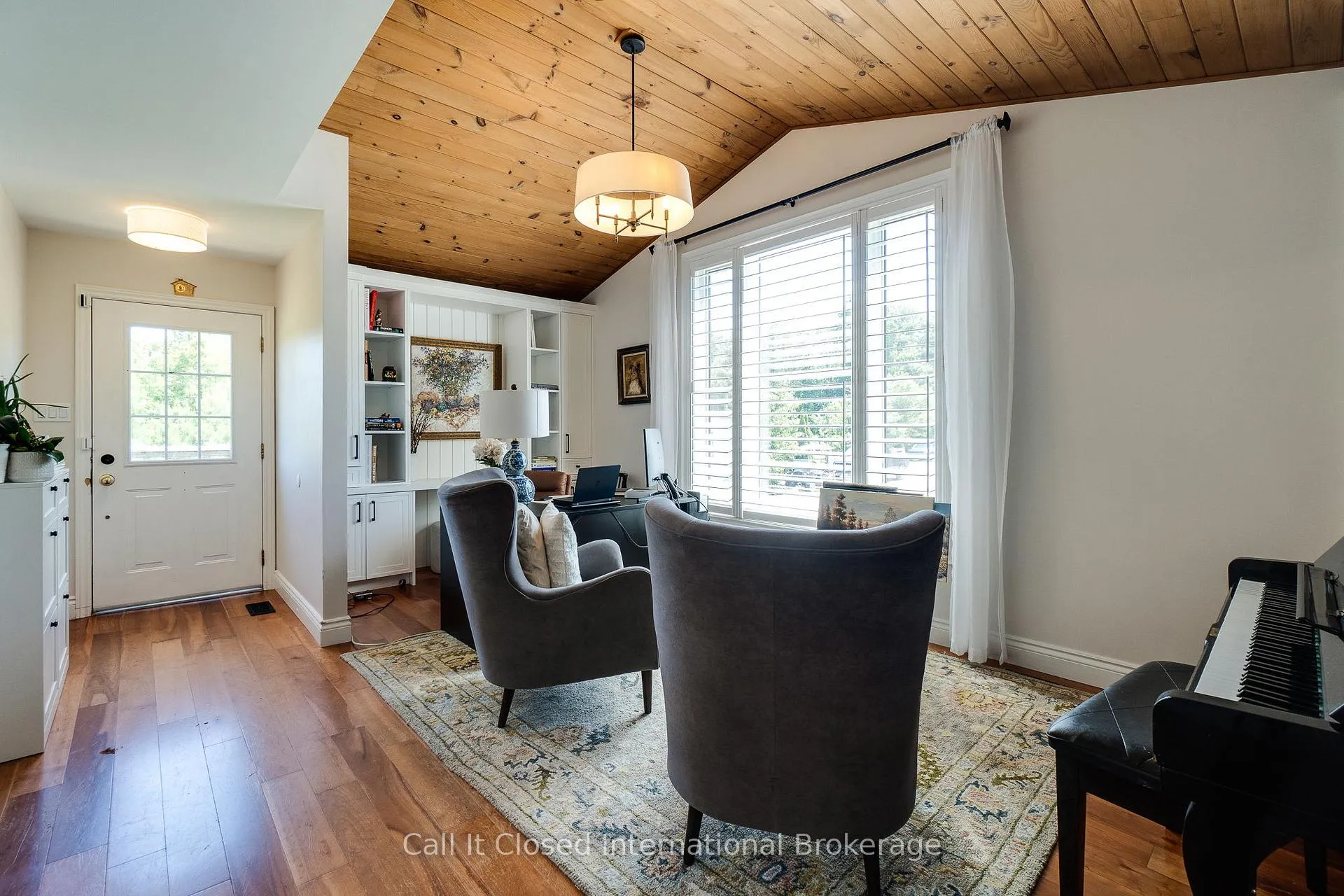 Photo 31 of 21201 Main Street, Caledon, Rural Caledon — HOMEH
