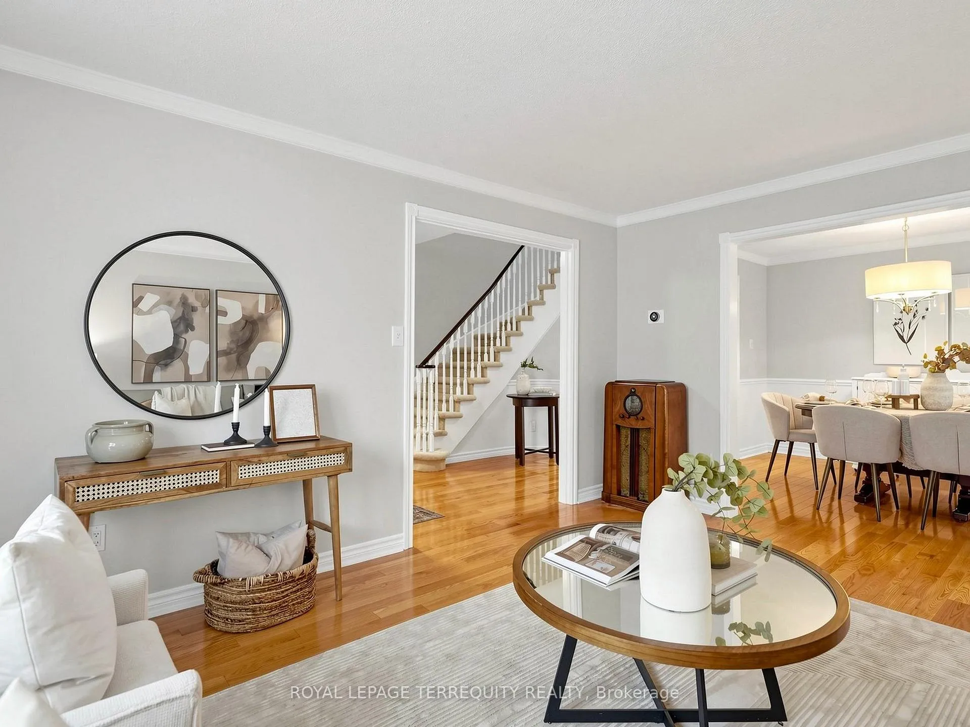 Photo 9 of 12 Maplewood Drive, Whitby, Blue Grass Meadows — HOMEH