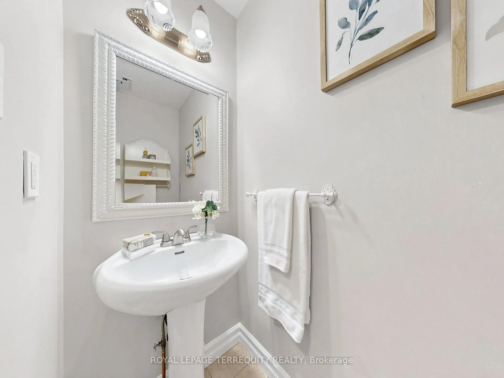 Photo 29 of 12 Maplewood Drive, Whitby, Blue Grass Meadows — HOMEH