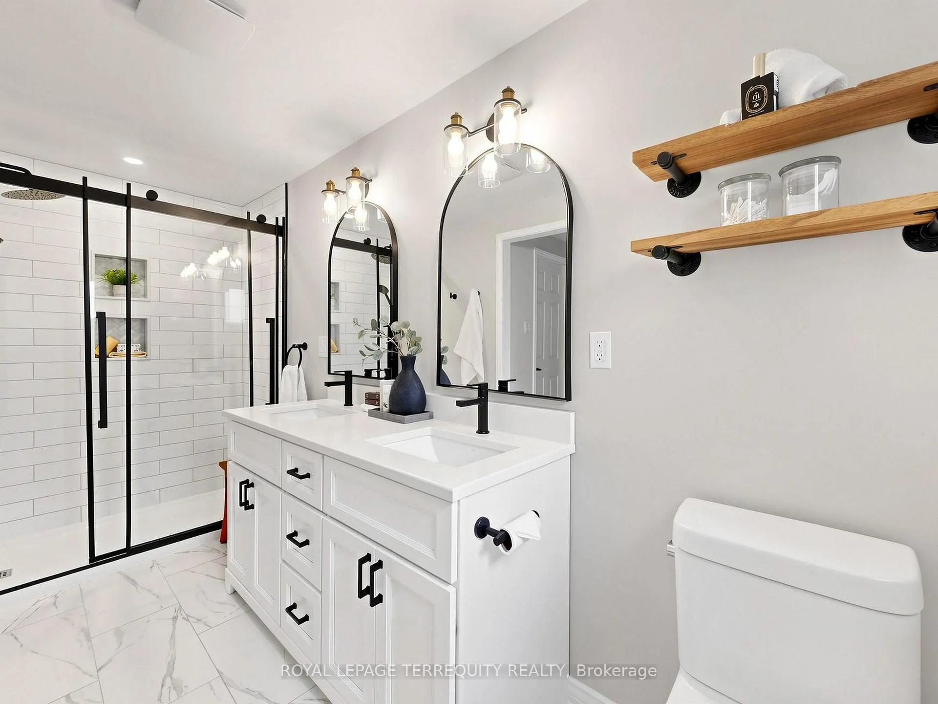 Photo 36 of 12 Maplewood Drive, Whitby, Blue Grass Meadows — HOMEH