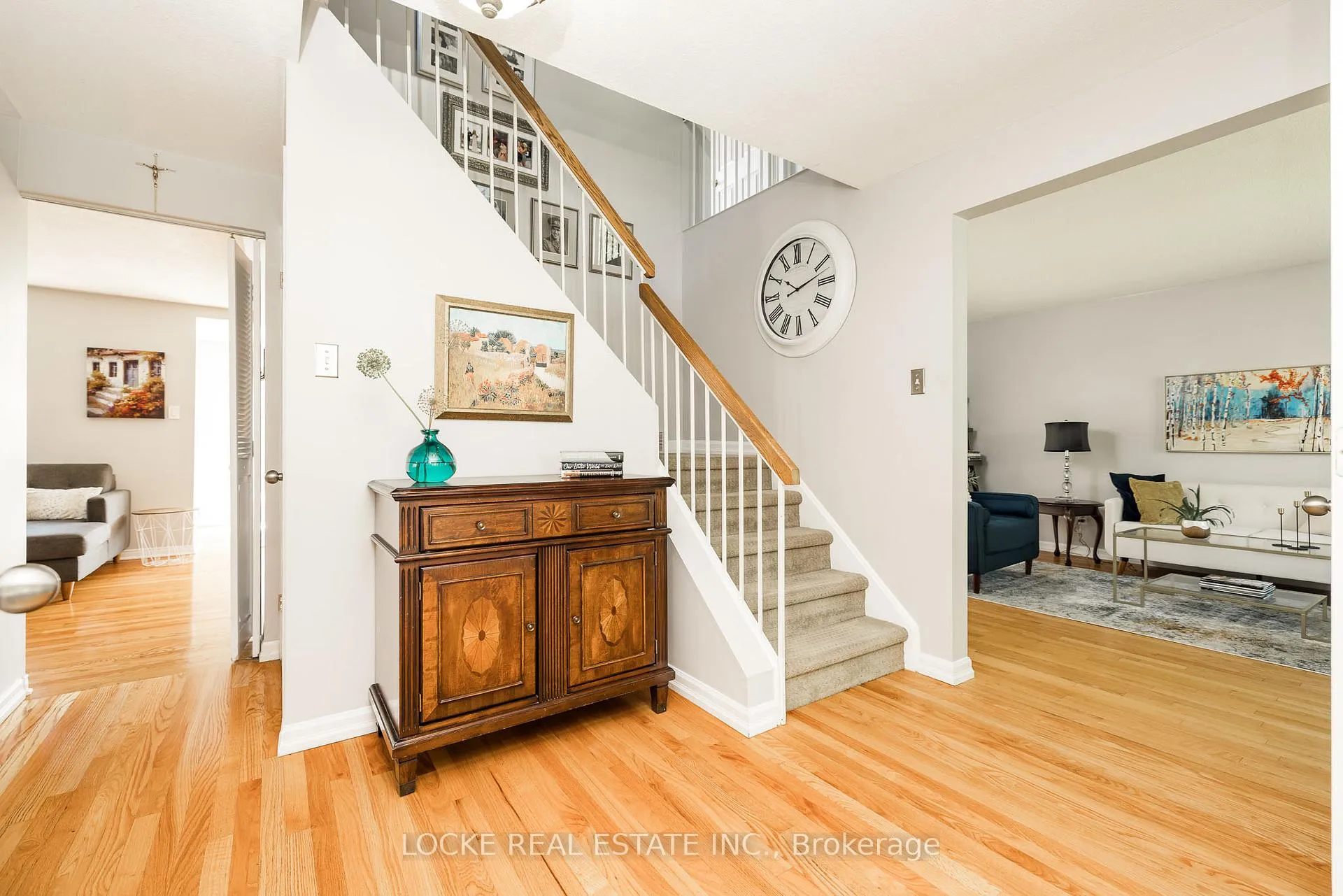 Photo 6 of 1821 Woodhaven Heights, Ottawa, Queenswood Heights South — HOMEH