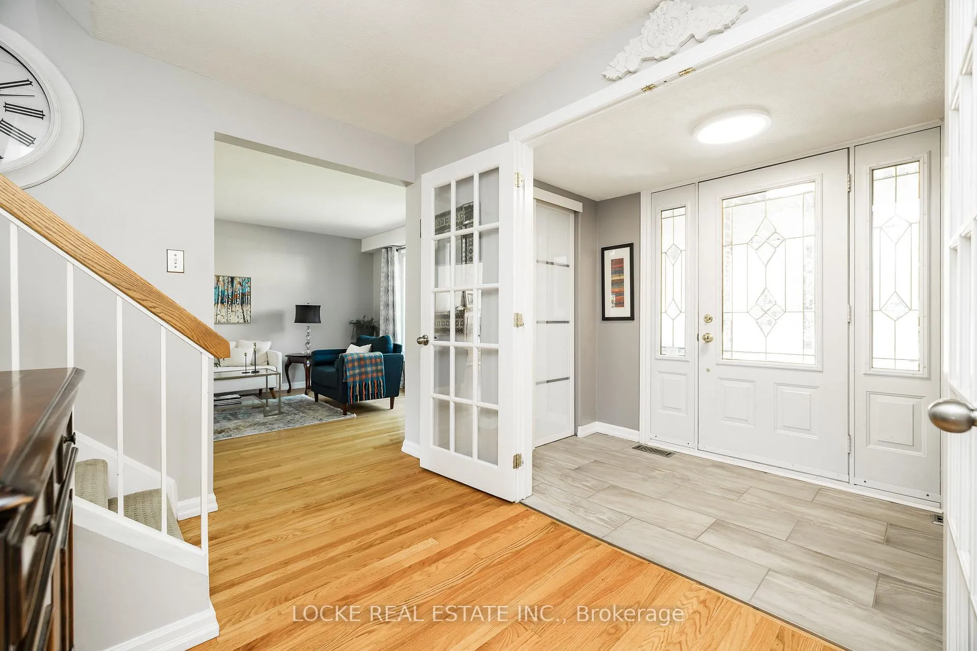 Photo 8 of 1821 Woodhaven Heights, Ottawa, Queenswood Heights South — HOMEH