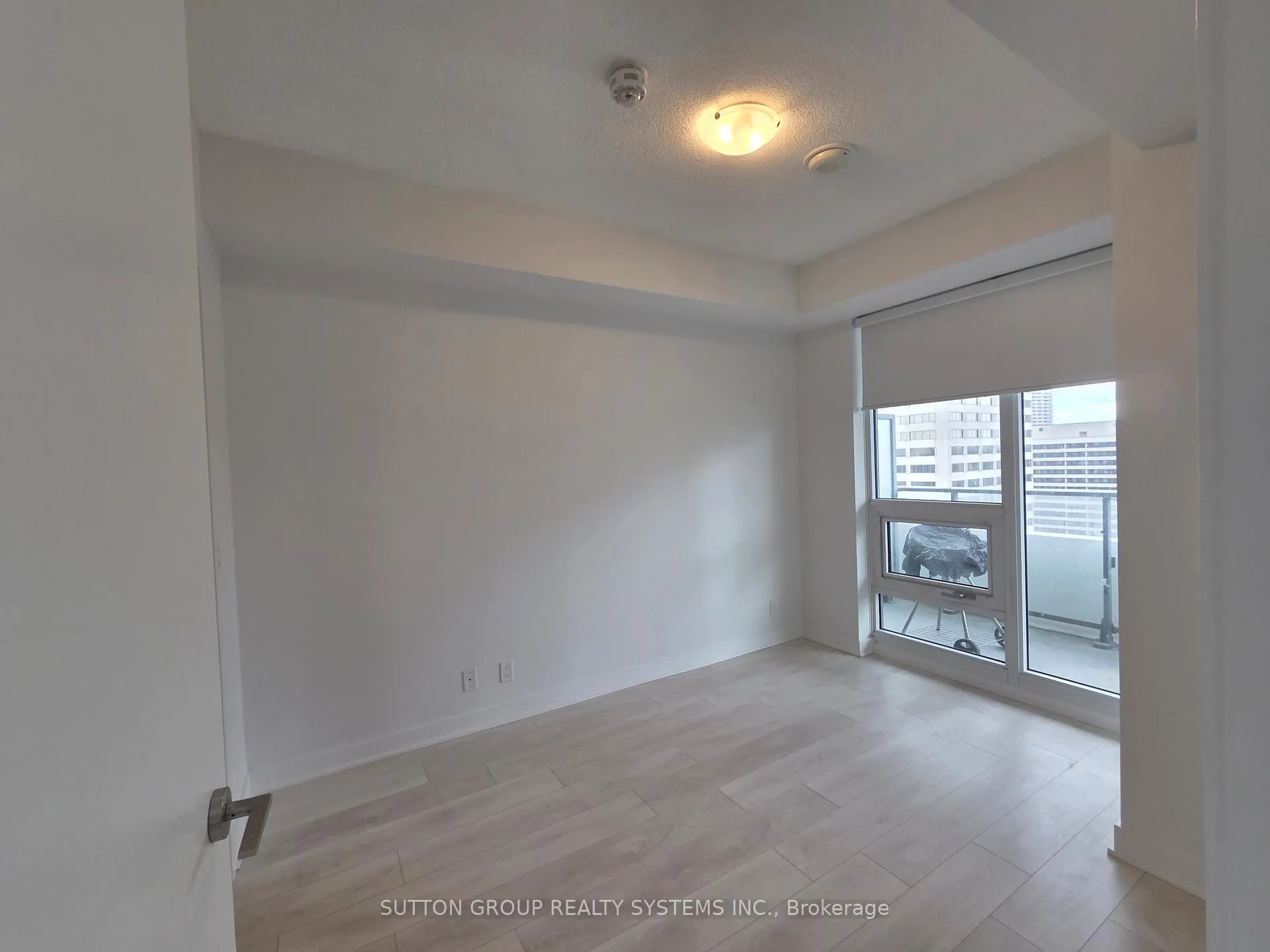 Photo 16 of Unit 1601, 2221 Yonge Street, Toronto, Mount Pleasant West — HOMEH