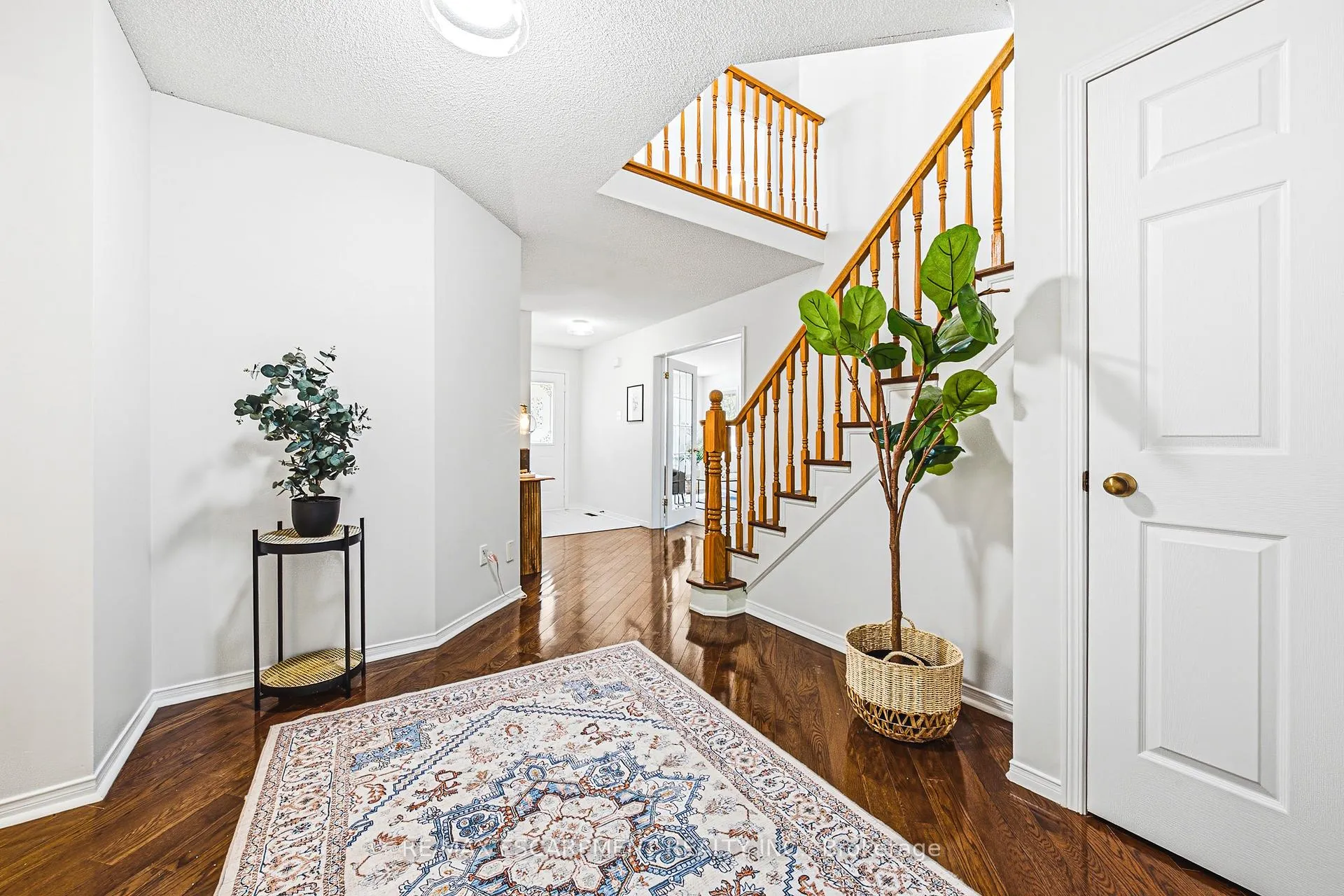 Photo 5 of 4153 Vermont Crescent, Burlington, Rose — HOMEH