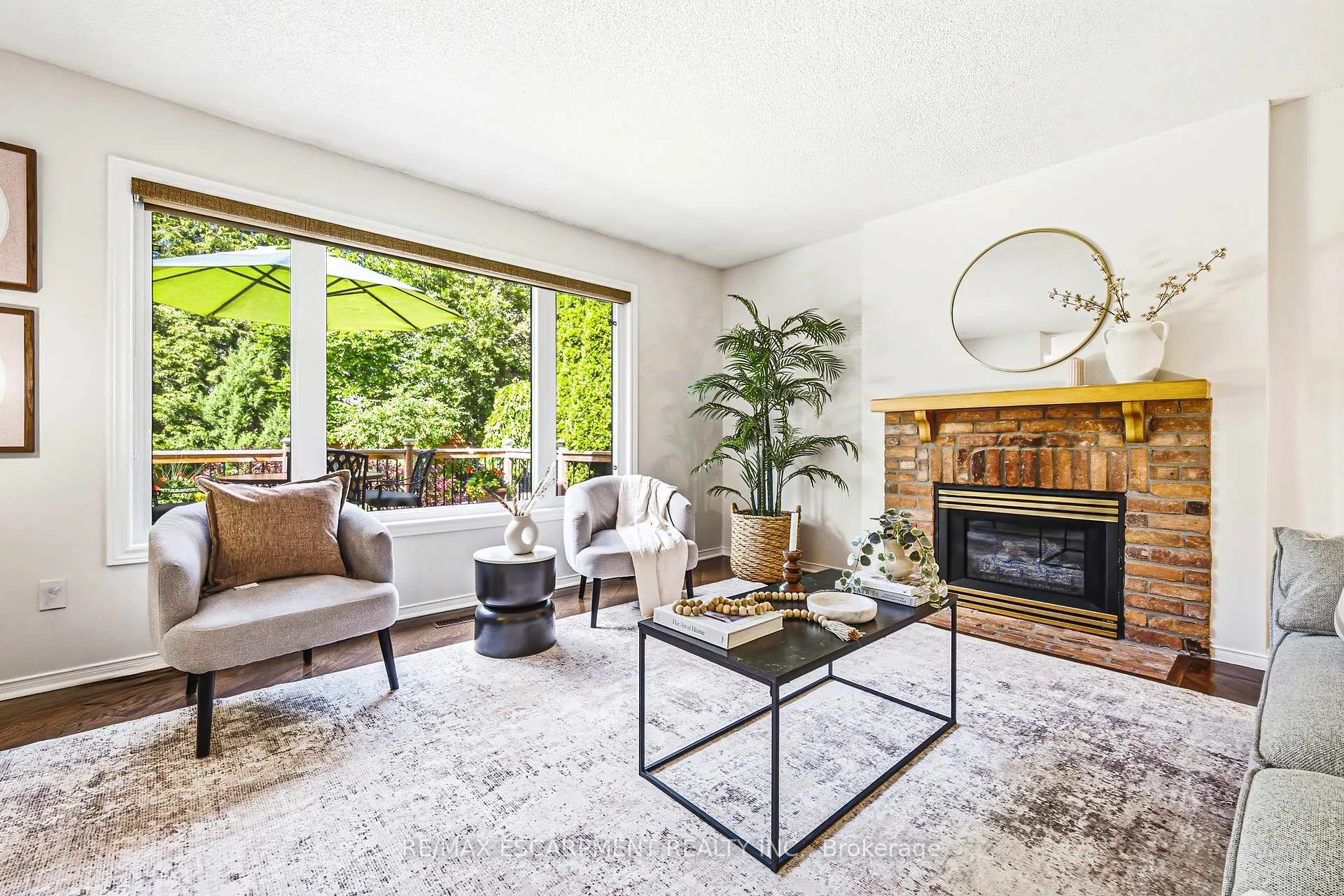 Photo 16 of 4153 Vermont Crescent, Burlington, Rose — HOMEH