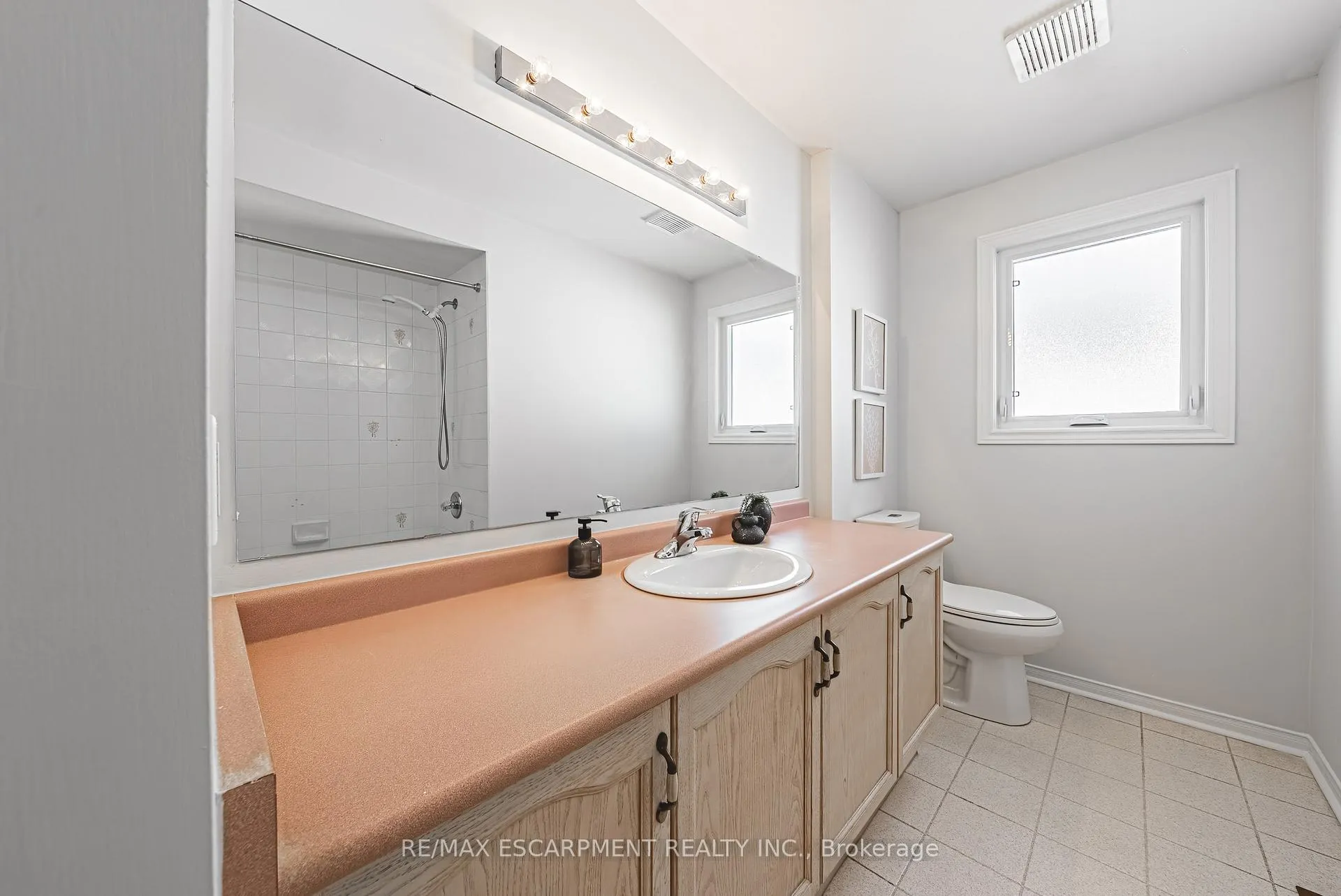 Photo 28 of 4153 Vermont Crescent, Burlington, Rose — HOMEH
