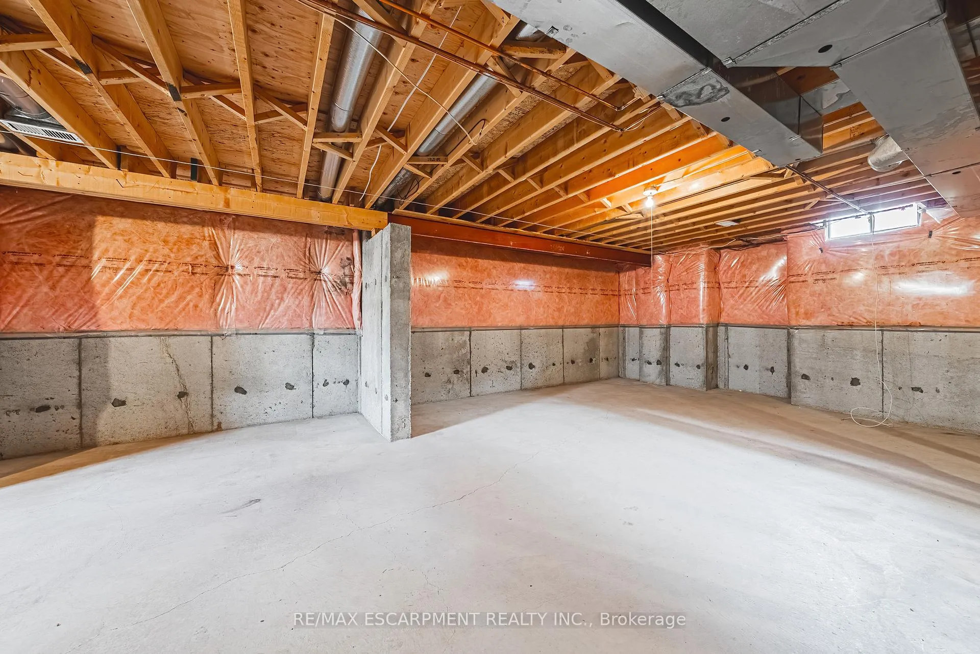 Photo 37 of 4153 Vermont Crescent, Burlington, Rose — HOMEH
