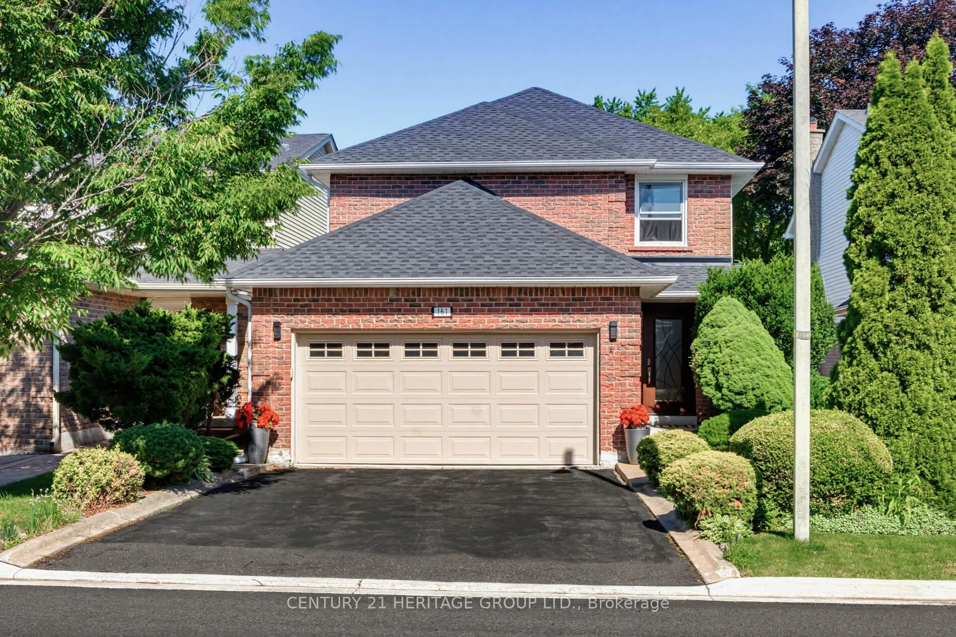 Photo 1 of 161 Hetherington Crescent, Vaughan, Brownridge — HOMEH