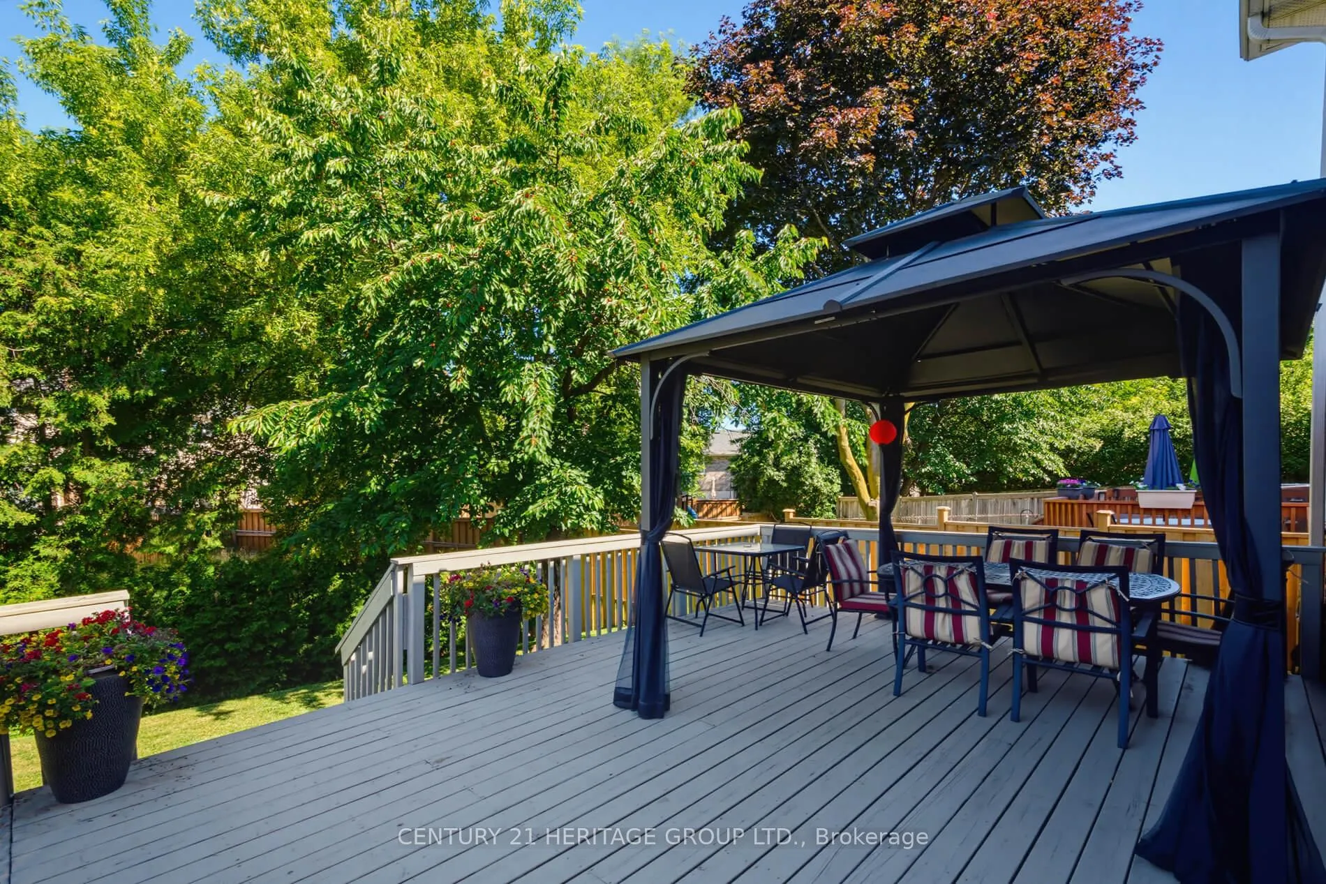 Photo 23 of 161 Hetherington Crescent, Vaughan, Brownridge — HOMEH