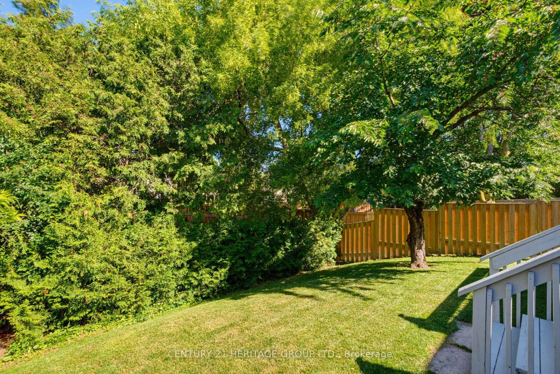 Photo 26 of 161 Hetherington Crescent, Vaughan, Brownridge — HOMEH