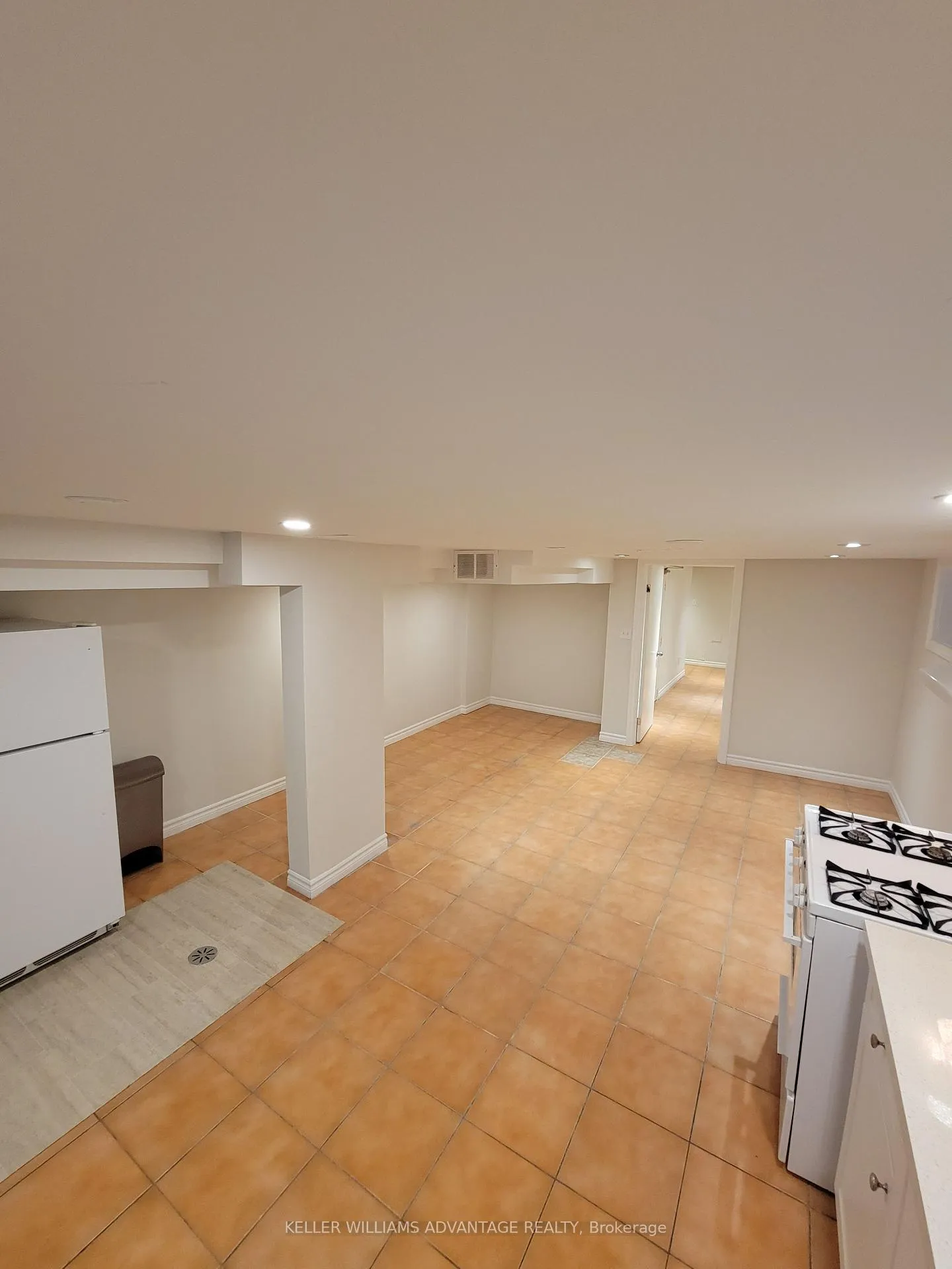 Photo 4 of Unit Basement, 190 Lauder Avenue, Toronto, Oakwood Village — HOMEH