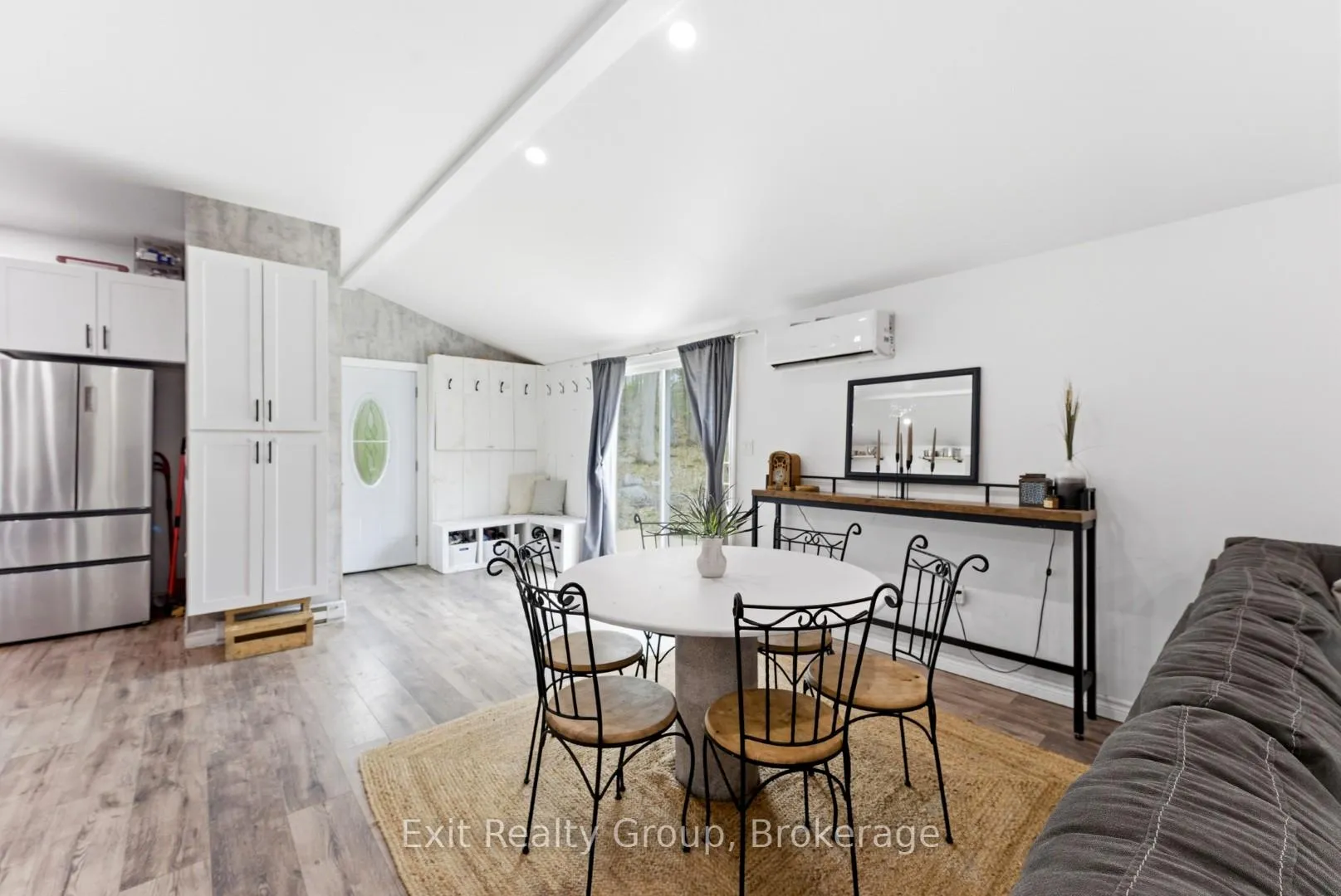 Photo 9 of 54 Paradise Road, Marmora and Lake, Marmora Ward — HOMEH
