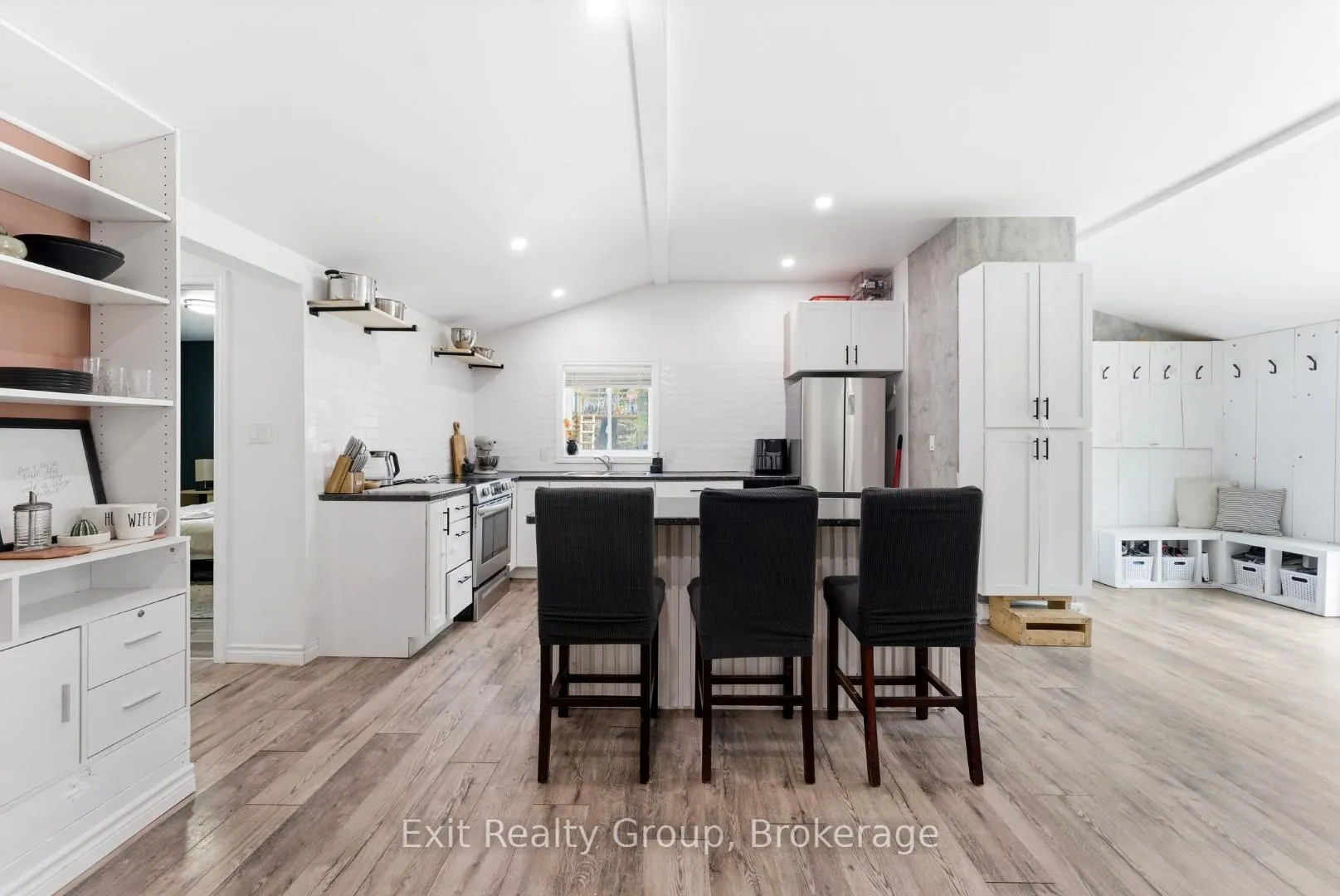 Photo 18 of 54 Paradise Road, Marmora and Lake, Marmora Ward — HOMEH