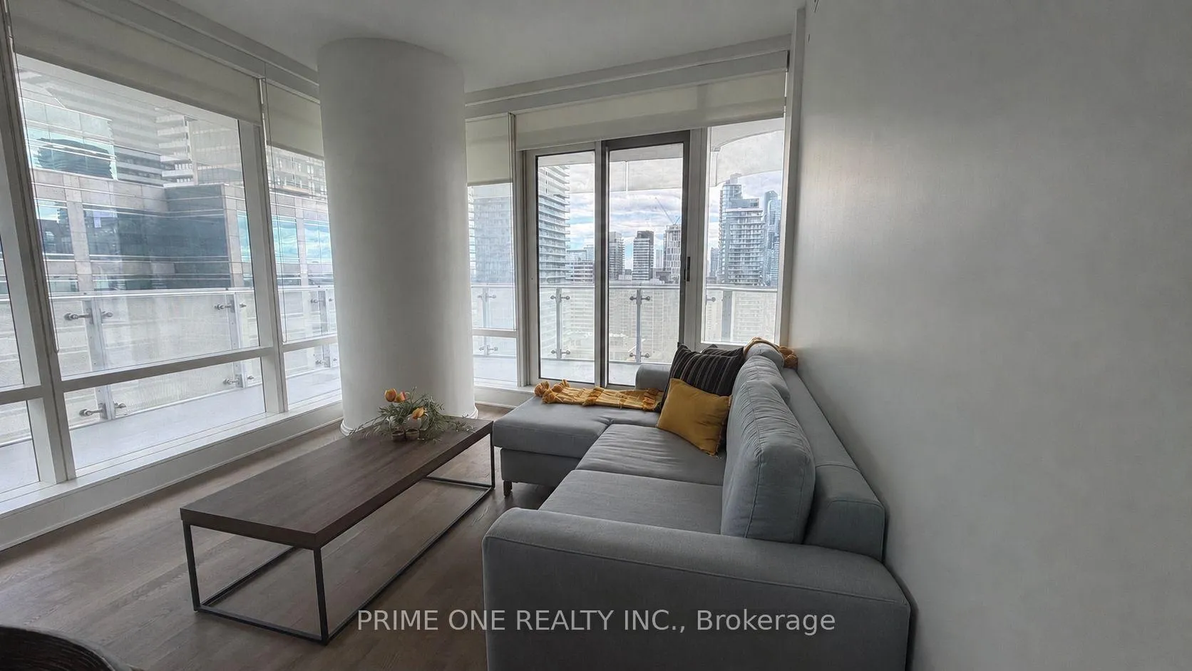 Photo 10 of Unit 1704, 1 Bloor Street E, Toronto, Church-Yonge Corridor — HOMEH
