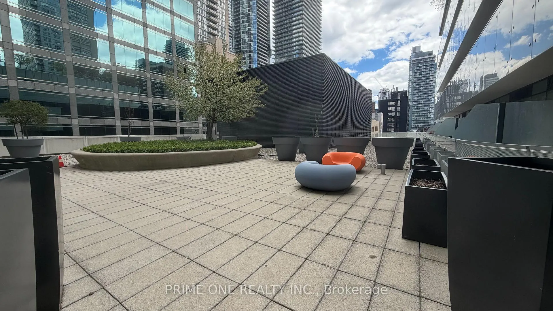 Photo 24 of Unit 1704, 1 Bloor Street E, Toronto, Church-Yonge Corridor — HOMEH