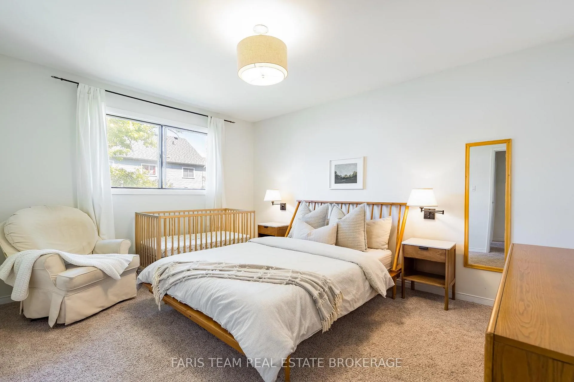 Photo 17 of 21 Maplehurst Crescent, Barrie, Cundles East — HOMEH