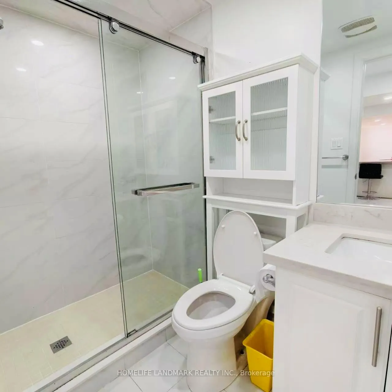 Photo 6 of Unit Basement, 18 Rollingwood Drive, North York, Hillcrest Village — HOMEH
