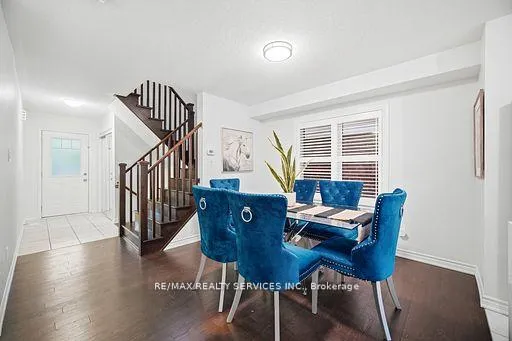 Photo 6 of 25 Bannister Crescent, Brampton, Northwest Brampton — HOMEH