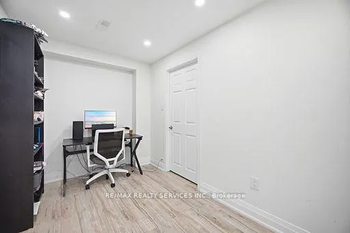 Photo 40 of 25 Bannister Crescent, Brampton, Northwest Brampton — HOMEH