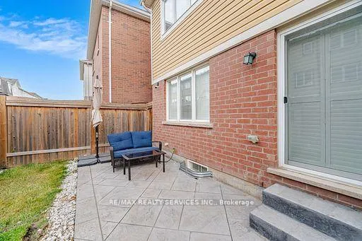 Photo 46 of 25 Bannister Crescent, Brampton, Northwest Brampton — HOMEH